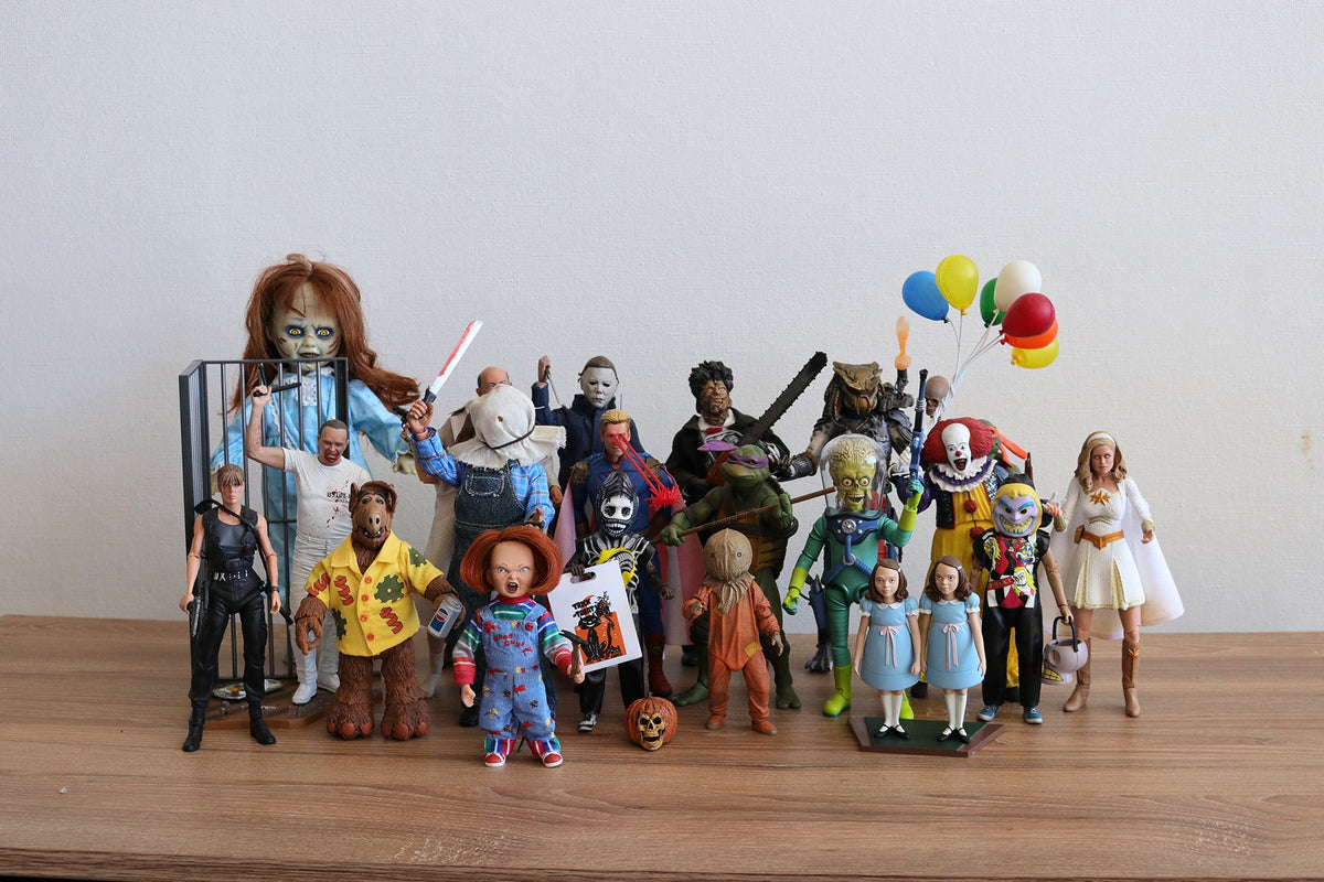 Pre owned figuras de segunda mano
