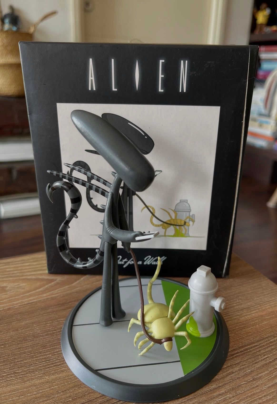 DIORAMA ALÍEN XENOMORPH LOOTCRATE (año 2018)