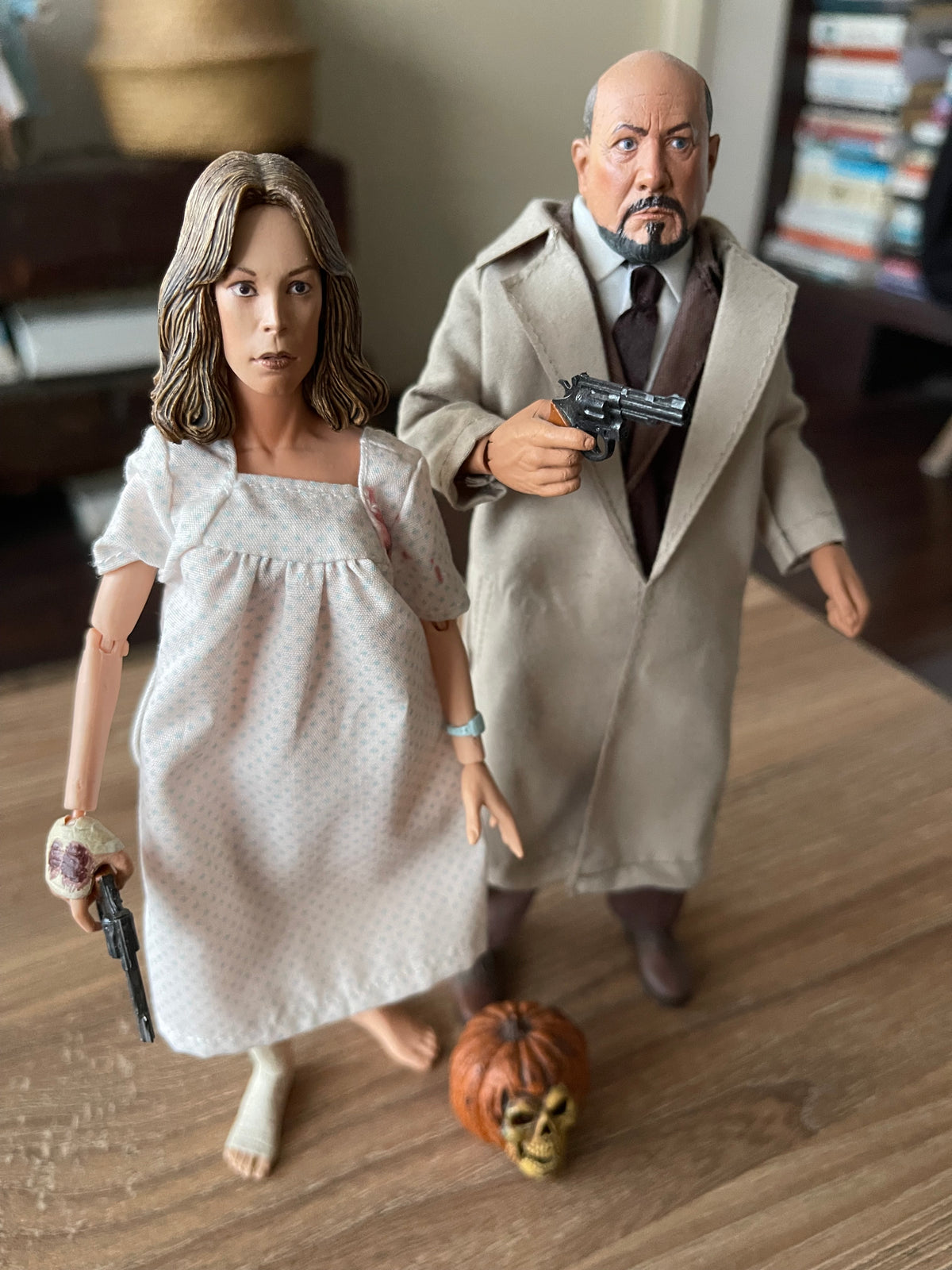Dr.Loomis & Laurie Strode Neca Retro Cloth Halloween 🎃 Parte II