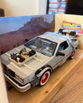 DeLorean Time Machine back to the future III Escala 1:24 DIE CAST WELLY