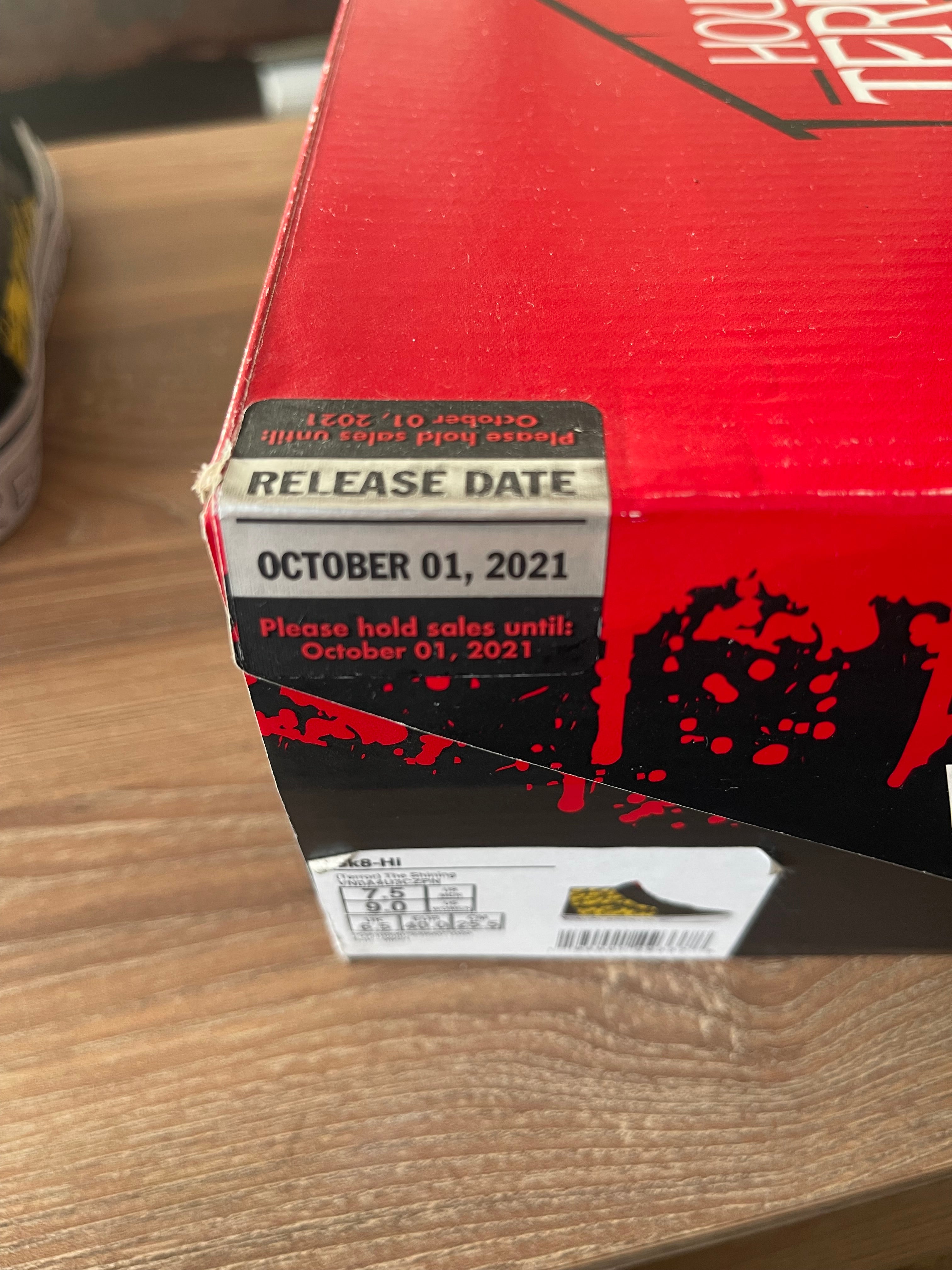 Vans Sk8-Hi edición 2021 the shining de la línea House of Terror 🪓🪓🪓🪓