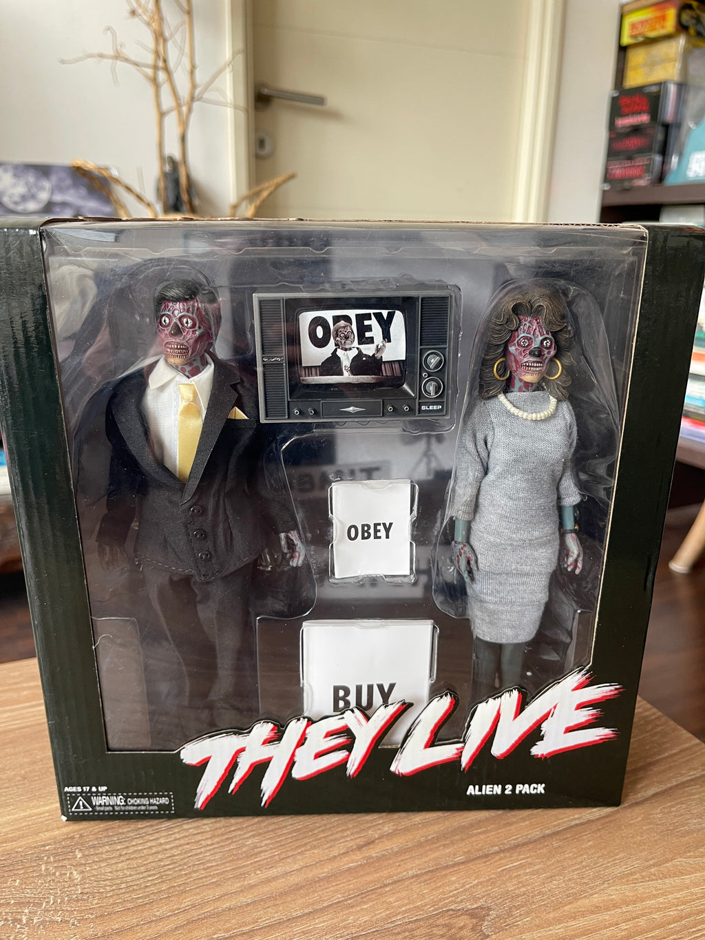 👽🚀 NECA RETRO CLOTH – ALIENS 2-PACK 🚀👽💥 “Game over, man!” 💥