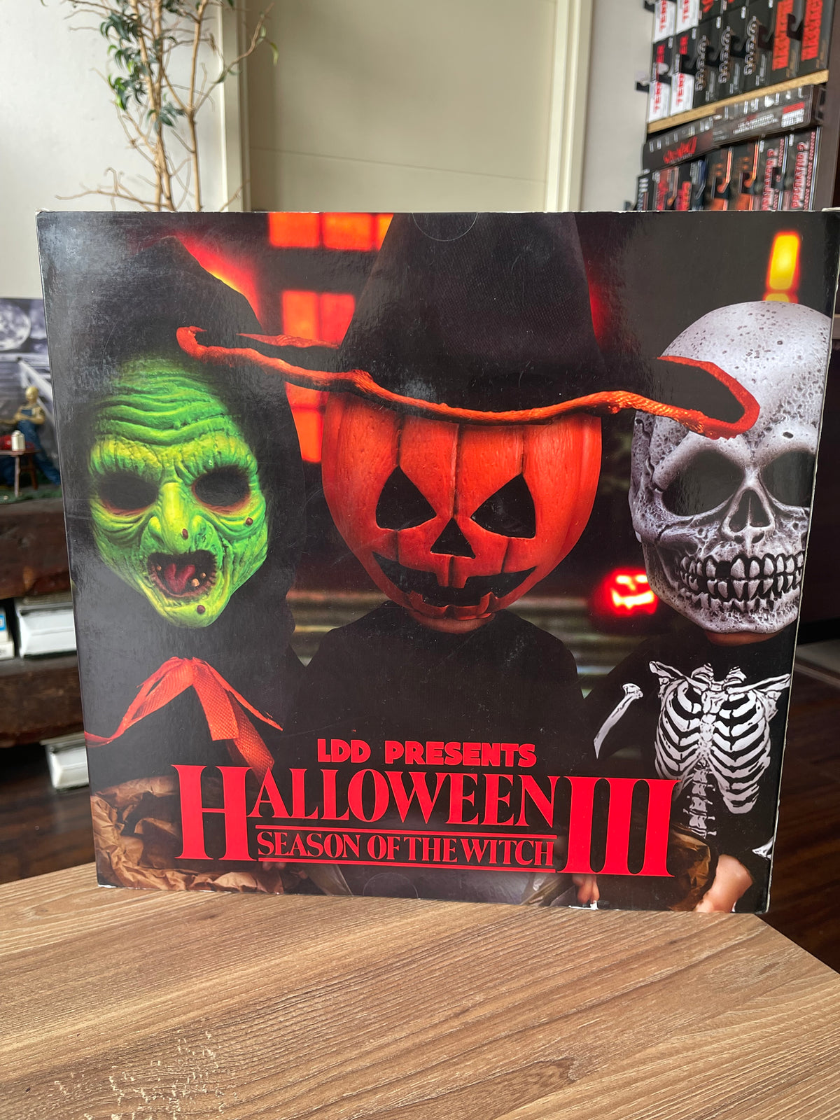 Halloween III Season of the Wicth escala 1/6 MEZCO de la línea LLD