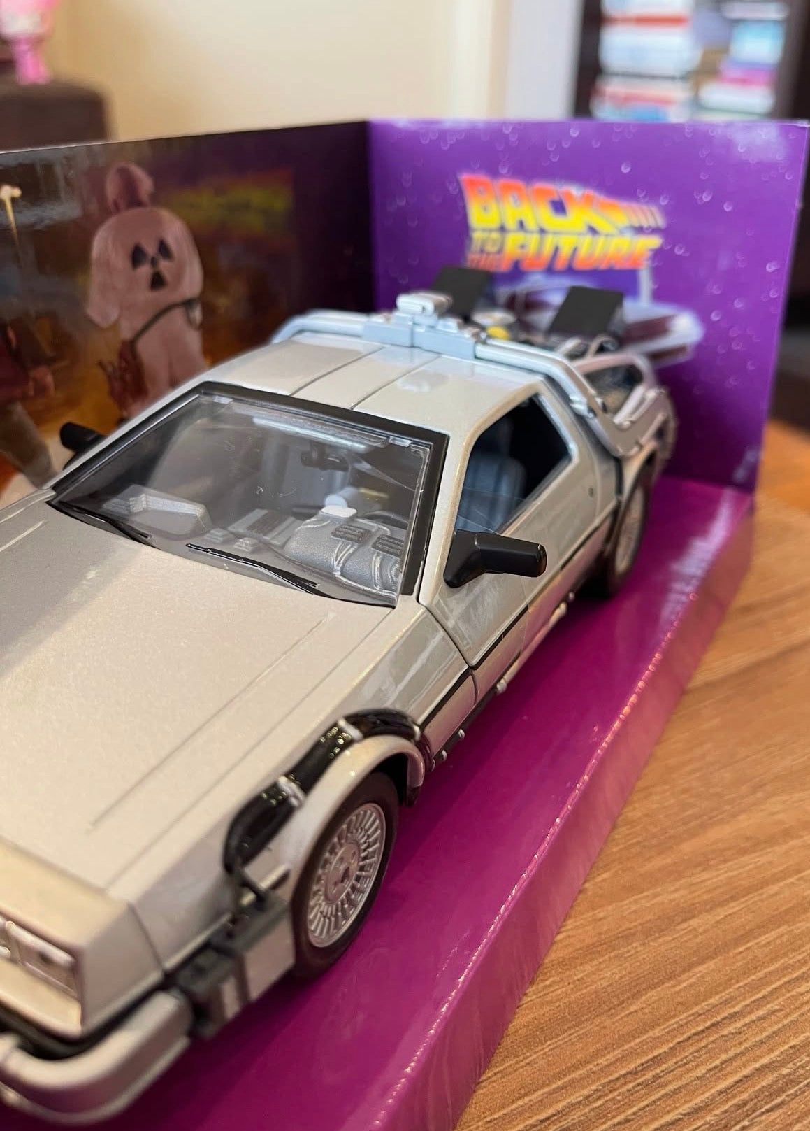 DeLorean Back  to the future I ESCALA 1:24 DIE CAST Welly