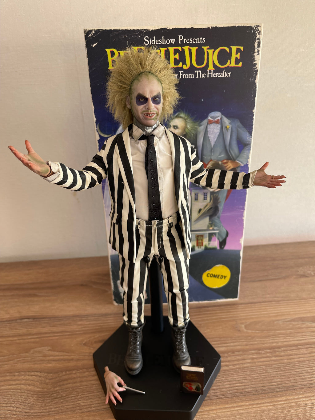 BEETLEJUICE-SIDESHOW ESCALA 1/6 versión PREMIUM