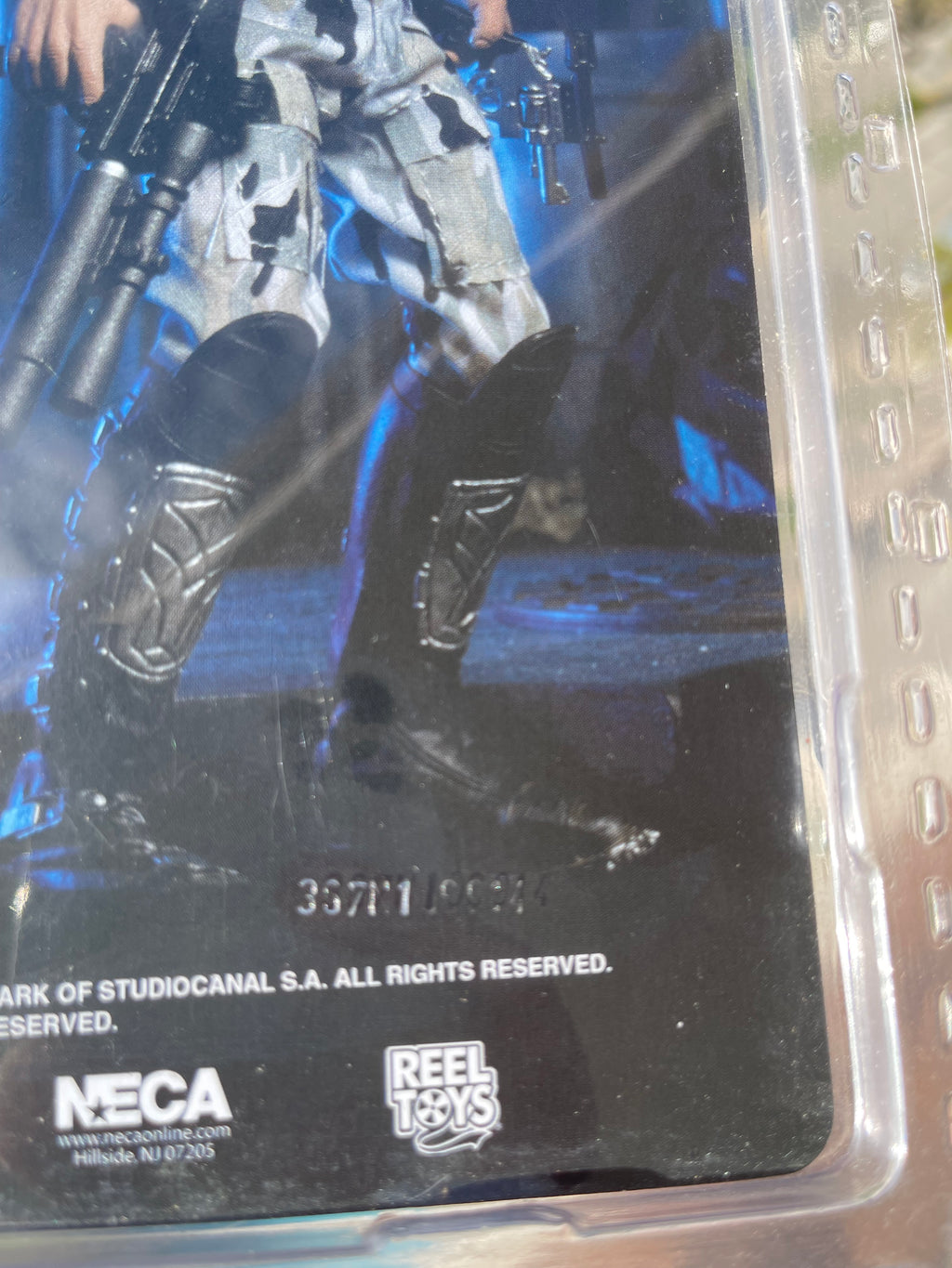 🐍🔫 SNAKE PLISSKEN – ESCAPE FROM NEW YORK – NECA RETRO CLOTH 🔫🐍