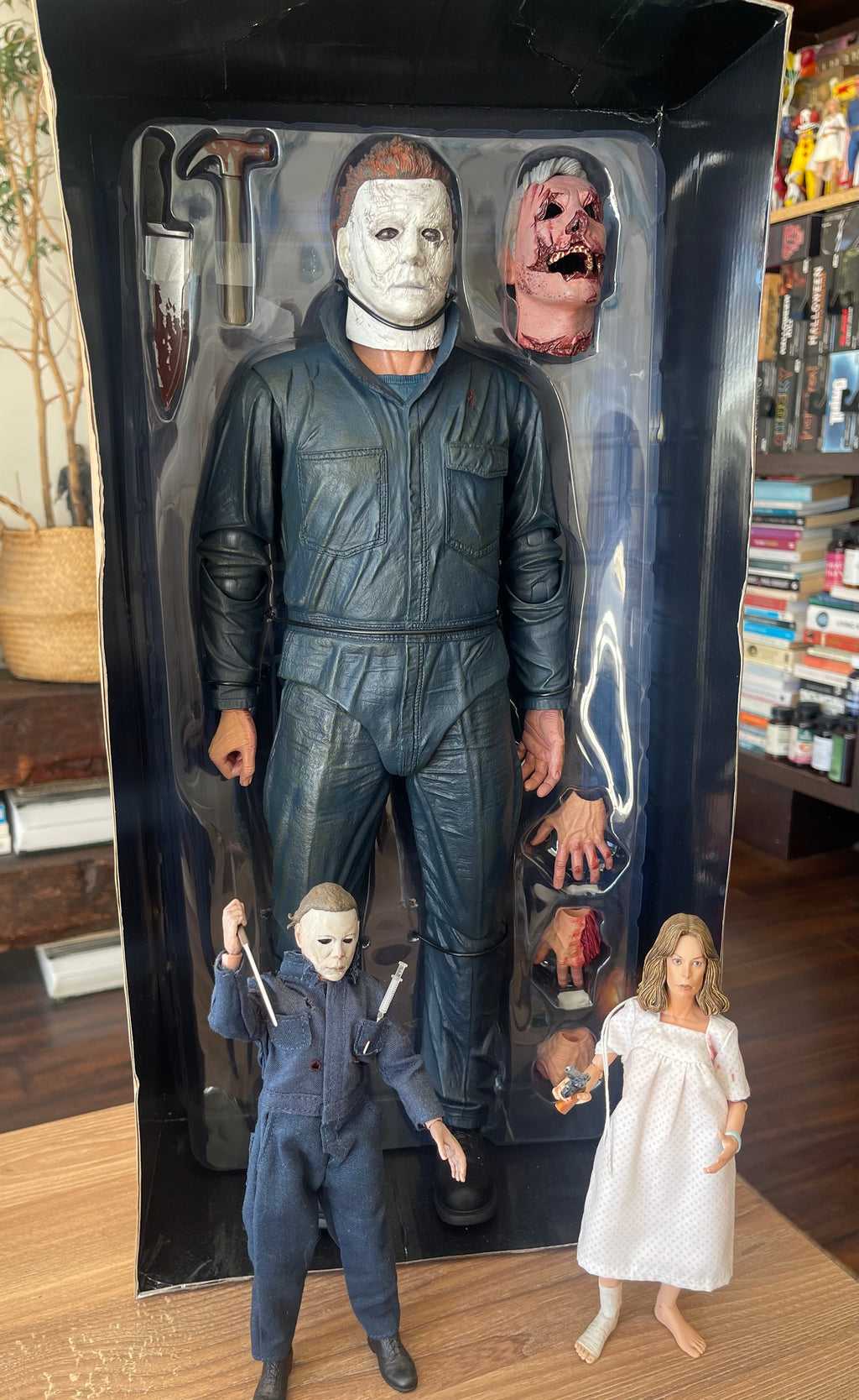 Michael Myers Neca Escala 1/4 (Halloween 2018) 18’ pulgadas de puro terror (más de 22 puntos de articulación)