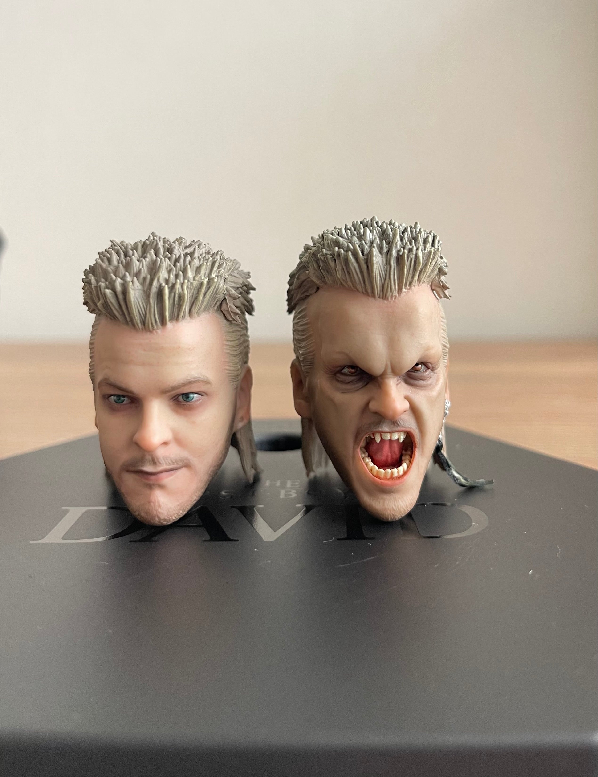 THE LOST BOYS- DAVID ESCALA 1/6 SIDESHOW COLLECTIVE