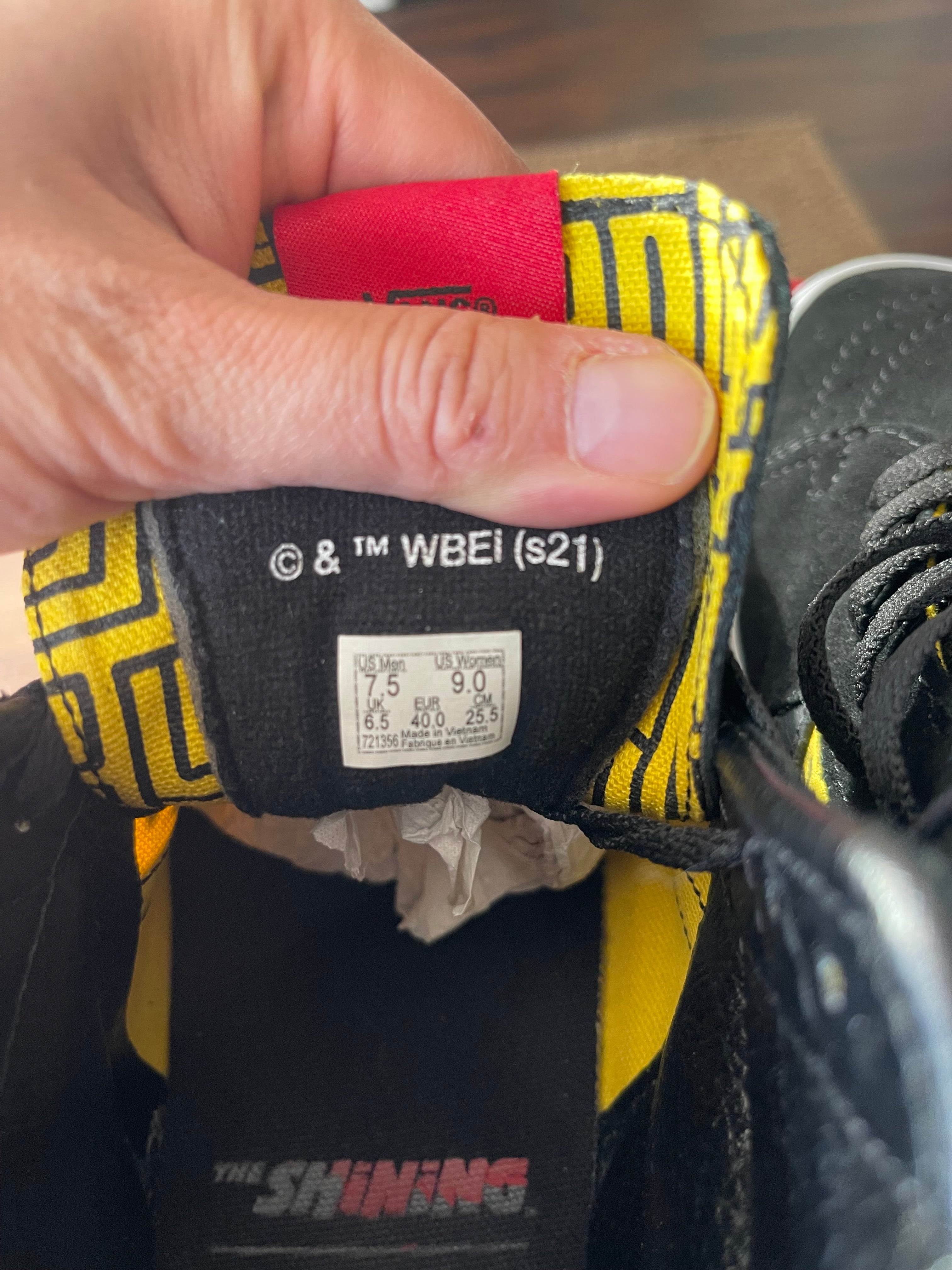 Vans Sk8-Hi edición 2021 the shining de la línea House of Terror 🪓🪓🪓🪓
