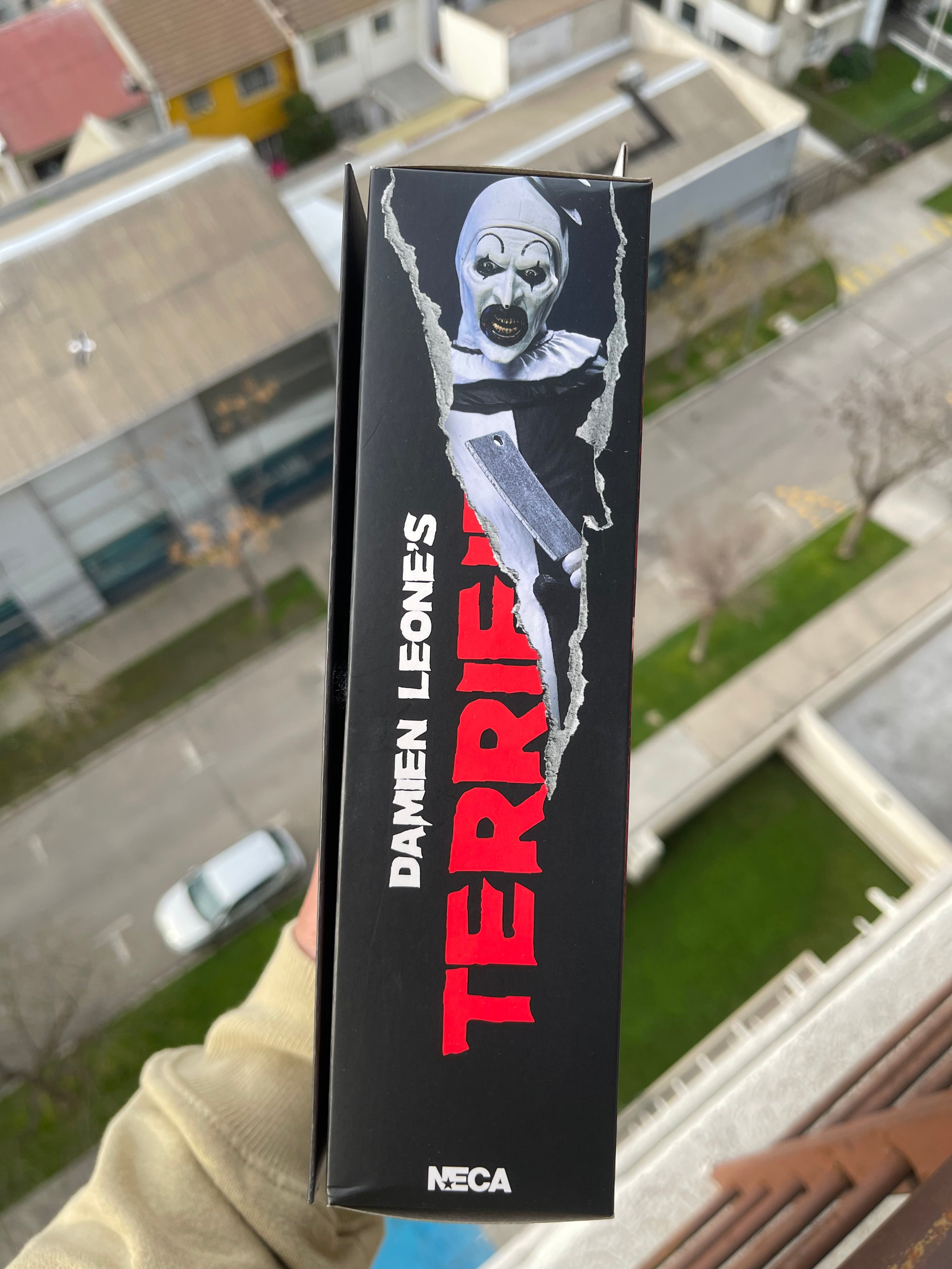 Figura Ultimate Art the Clown – NECA (Terrifier)