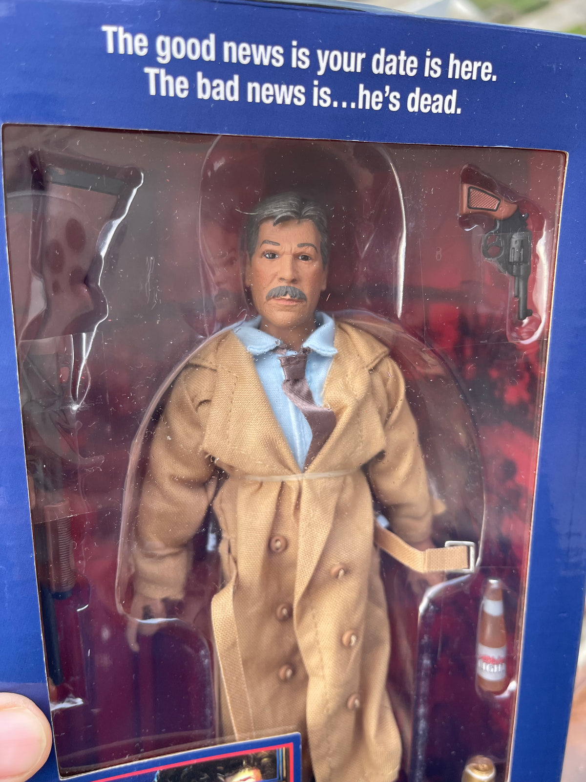 🕵️‍♂️🧟 NIGHT OF THE CREEPS – DETECTIVE RAY CAMERON NECA RETRO CLOTH 8” 🔥