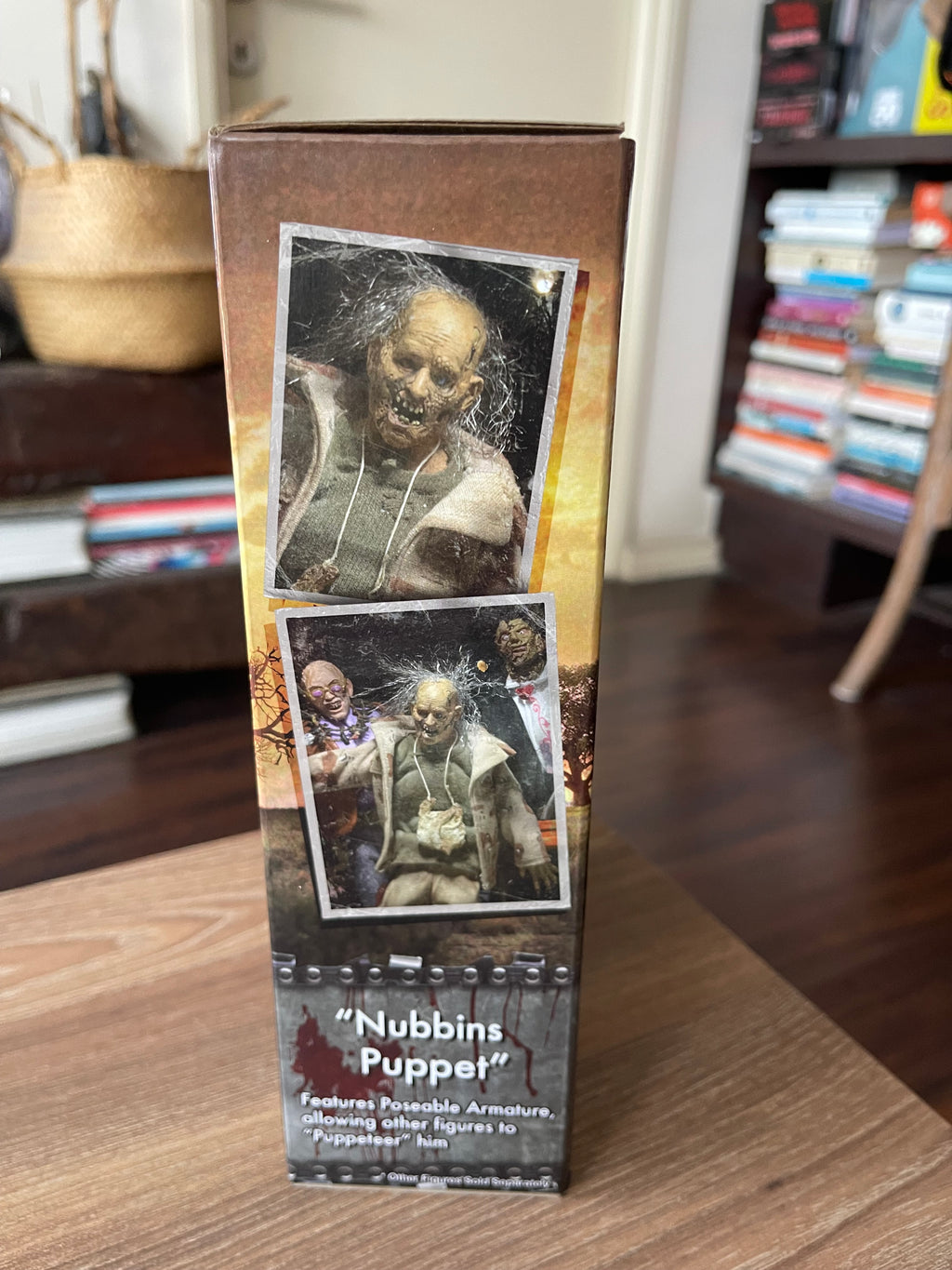 🔪🩸 NECA RETRO CLOTH – THE HITCHHIKER / NUBBINS SAWYER COLLECTOR’S SET 🩸🔪