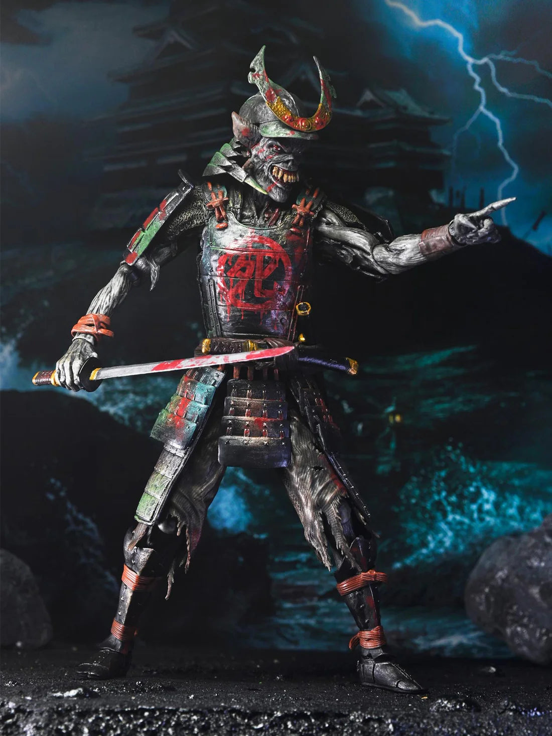 🤘 Set NECA Iron Maiden Future Past (Eddie doble pack)