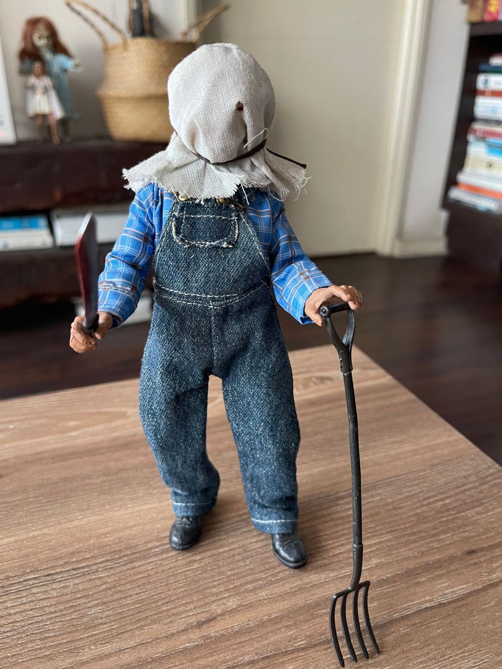 JASON VOORHEES NECA RETRO CLOTH PARTE II