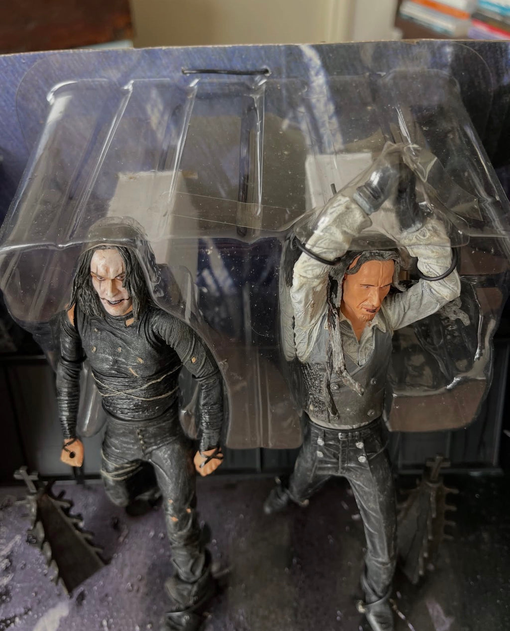 NECA Cult Classics – The Crow: Eric Draven vs Top Dollar