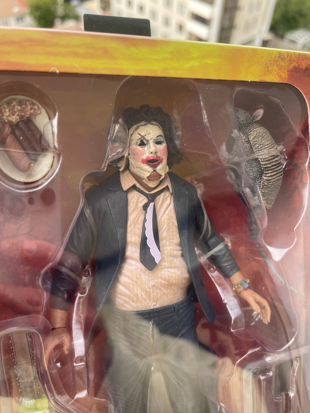 🔪 NECA ULTIMATE LEATHERFACE – PRETTY WOMAN 👗🩸