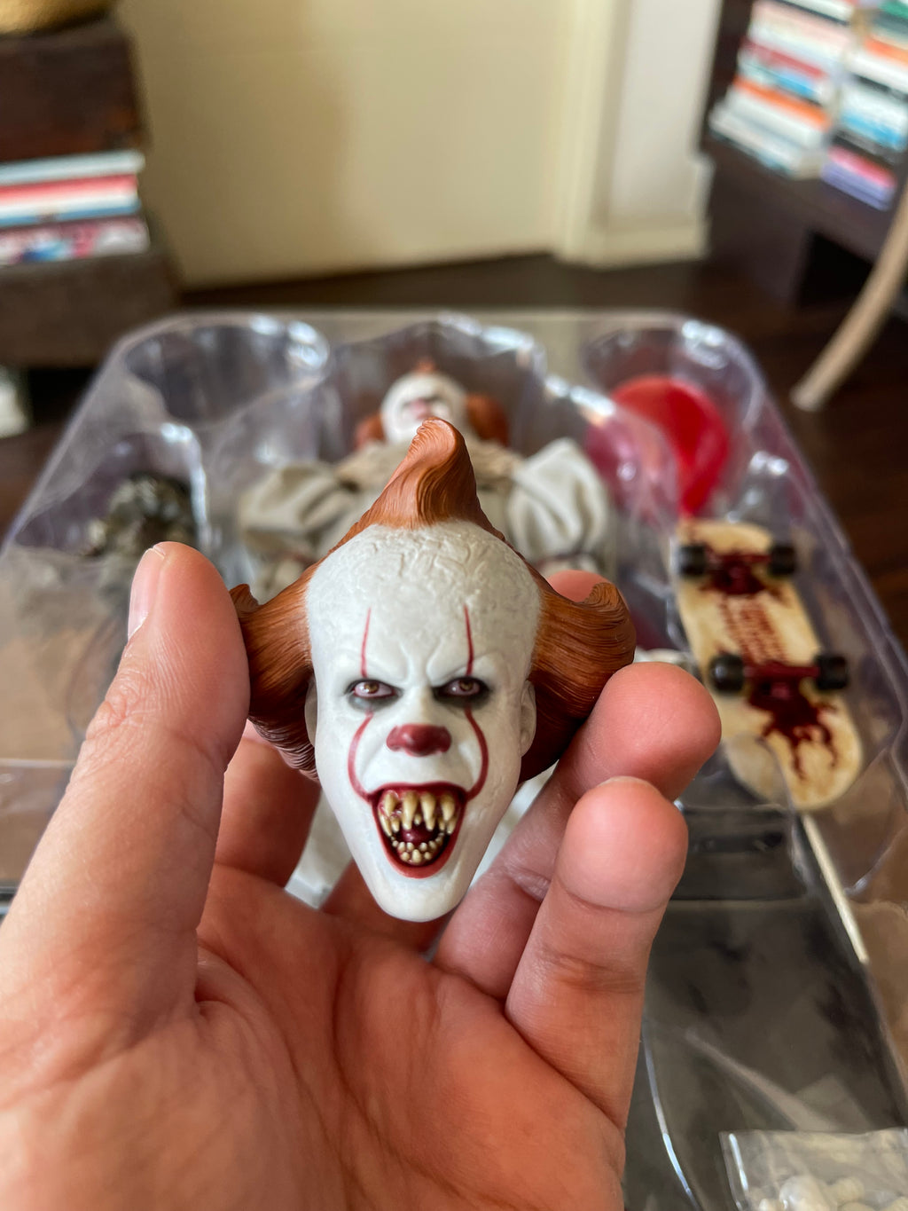 🎈🤡 IT (2017) – PENNYWISE 1/6 HOT TOYS 🤡🎈