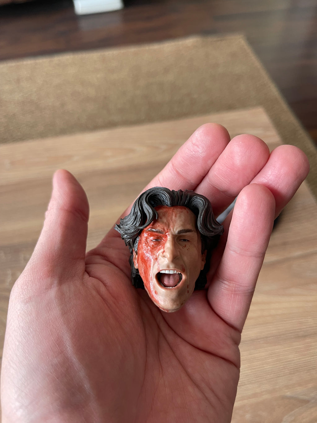 Patrick Bateman - American Psycho Película lanzada el año 2000 
| Iconiq Studios | Escala 1/6