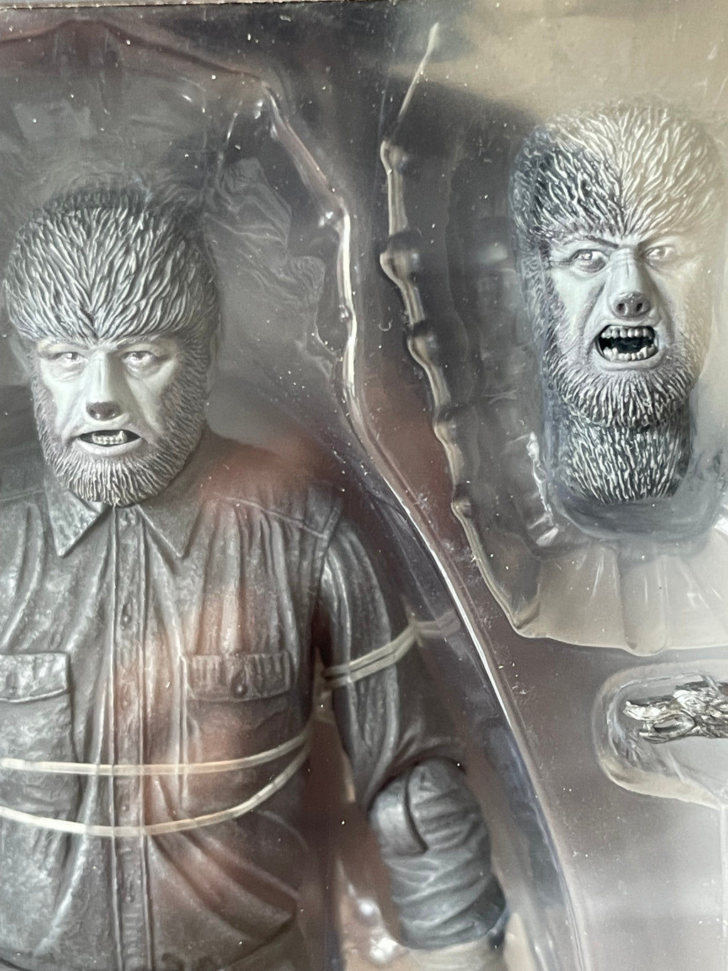 🐺🖤 NECA ULTIMATE – THE WOLF MAN (BLACK & WHITE) 🖤🐺