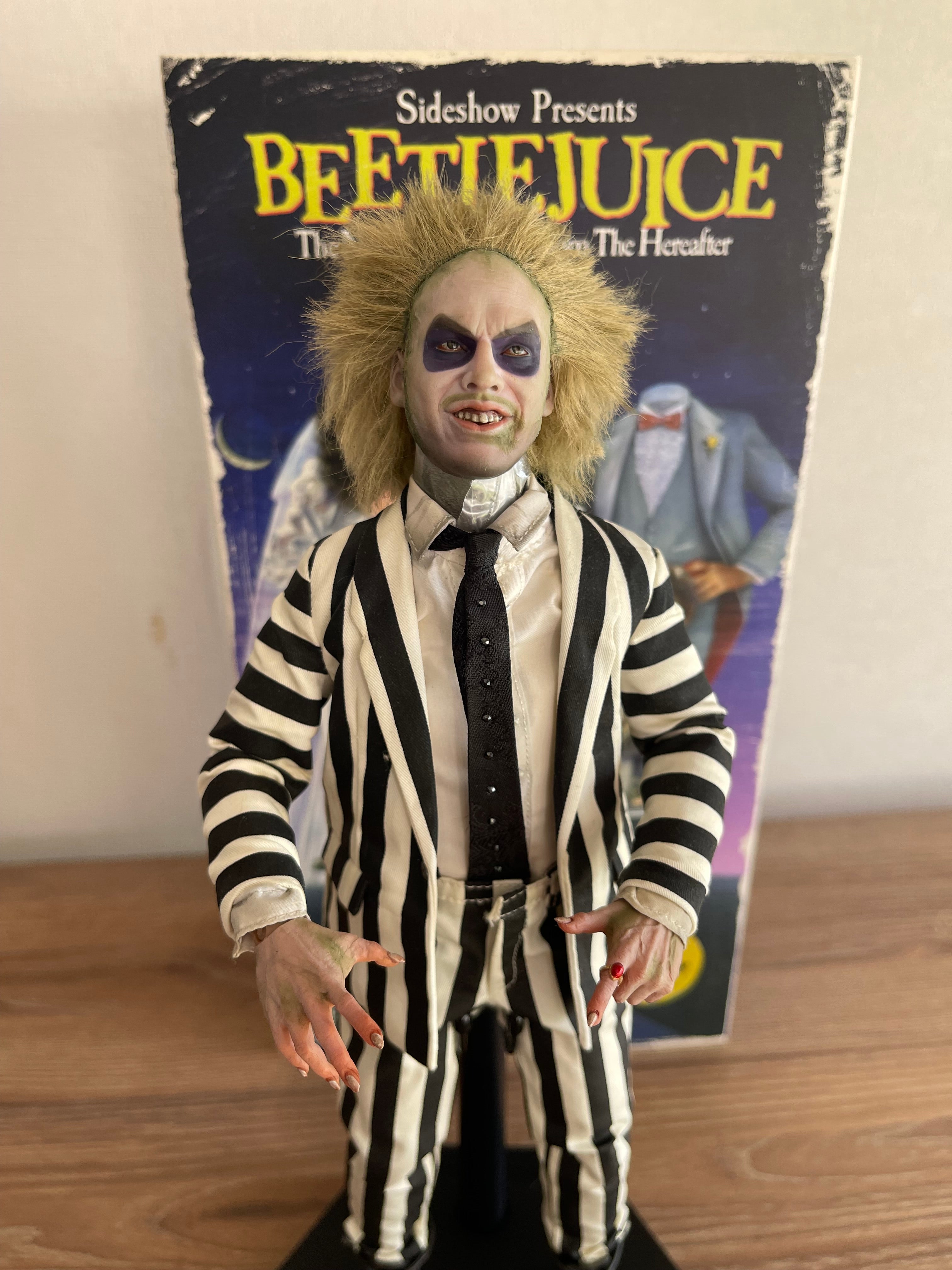 BEETLEJUICE-SIDESHOW ESCALA 1/6 versión PREMIUM