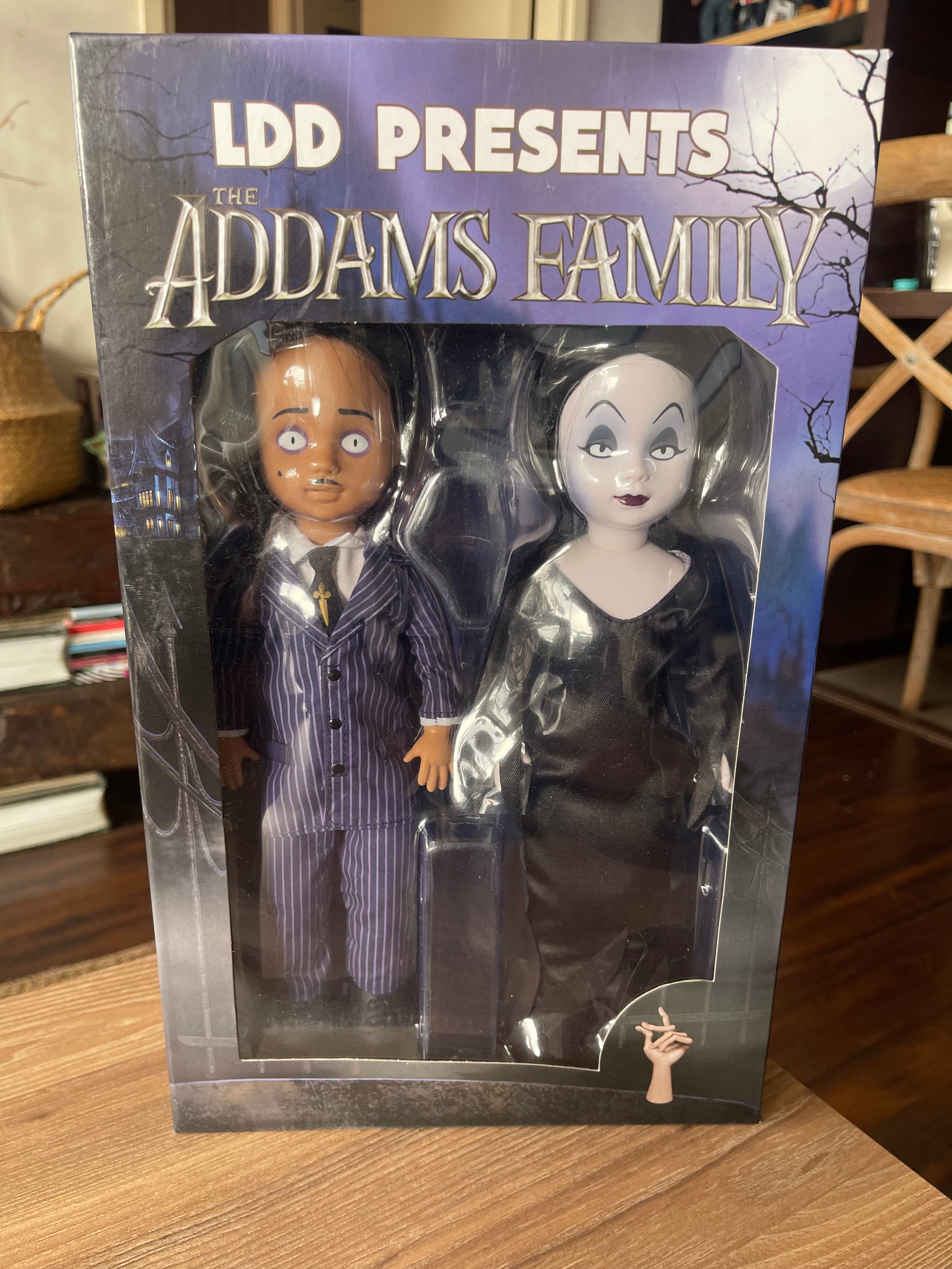 🕷️ Mezco LDD Presents: The Addams Family — Gomez & Morticia