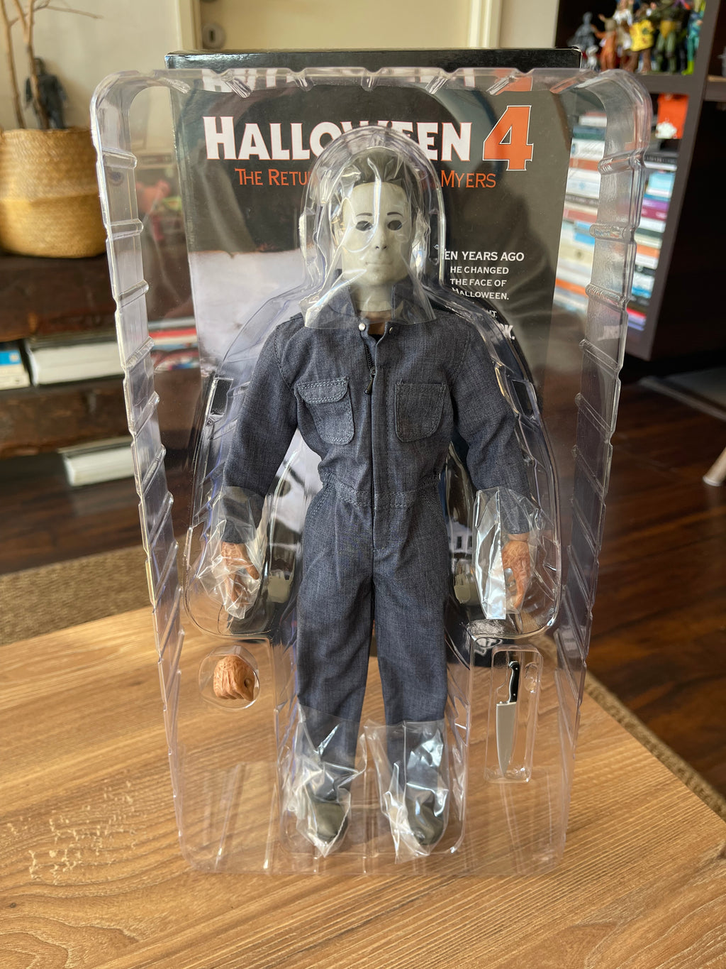 Halloween 4 The Return of Michael Myers (escala 1/6) Trick or Treat Studios