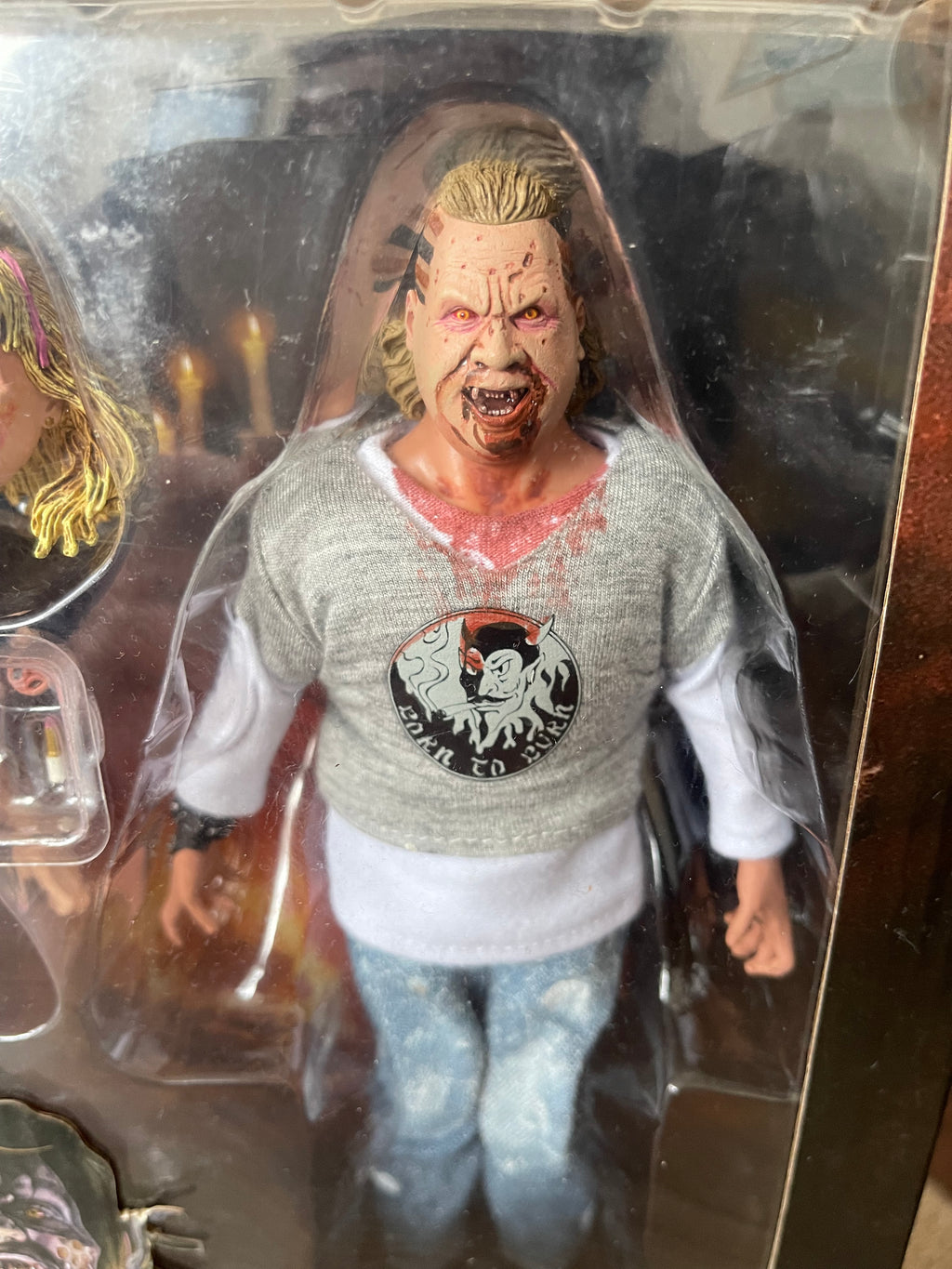 👹🔥 NIGHT OF THE DEMONS – SUZY & STOOGE 2-PACK 🔥👹NECA Retro Cloth – Scream Factory Exclusive (2.5000 Unidades Fabricadas, Edición Limitada)