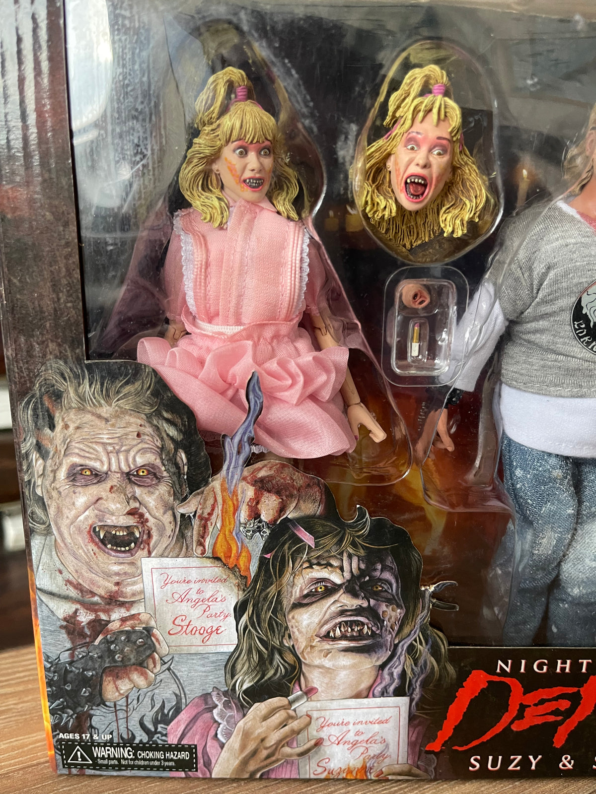 👹🔥 NIGHT OF THE DEMONS – SUZY & STOOGE 2-PACK 🔥👹NECA Retro Cloth – Scream Factory Exclusive (2.5000 Unidades Fabricadas, Edición Limitada)