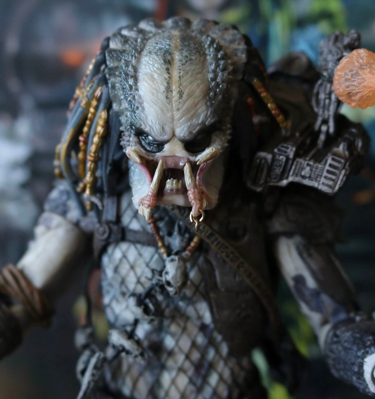 🩸 PREDATOR ELDER – NECA ULTIMATE (Elder Predator, el líder y cazador experimentado visto al final de Predator 2.)
