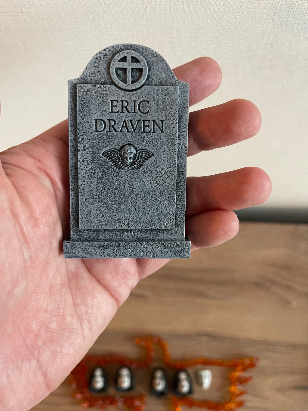 Mezco One:12 Collective-The Crow( Eric Draven)