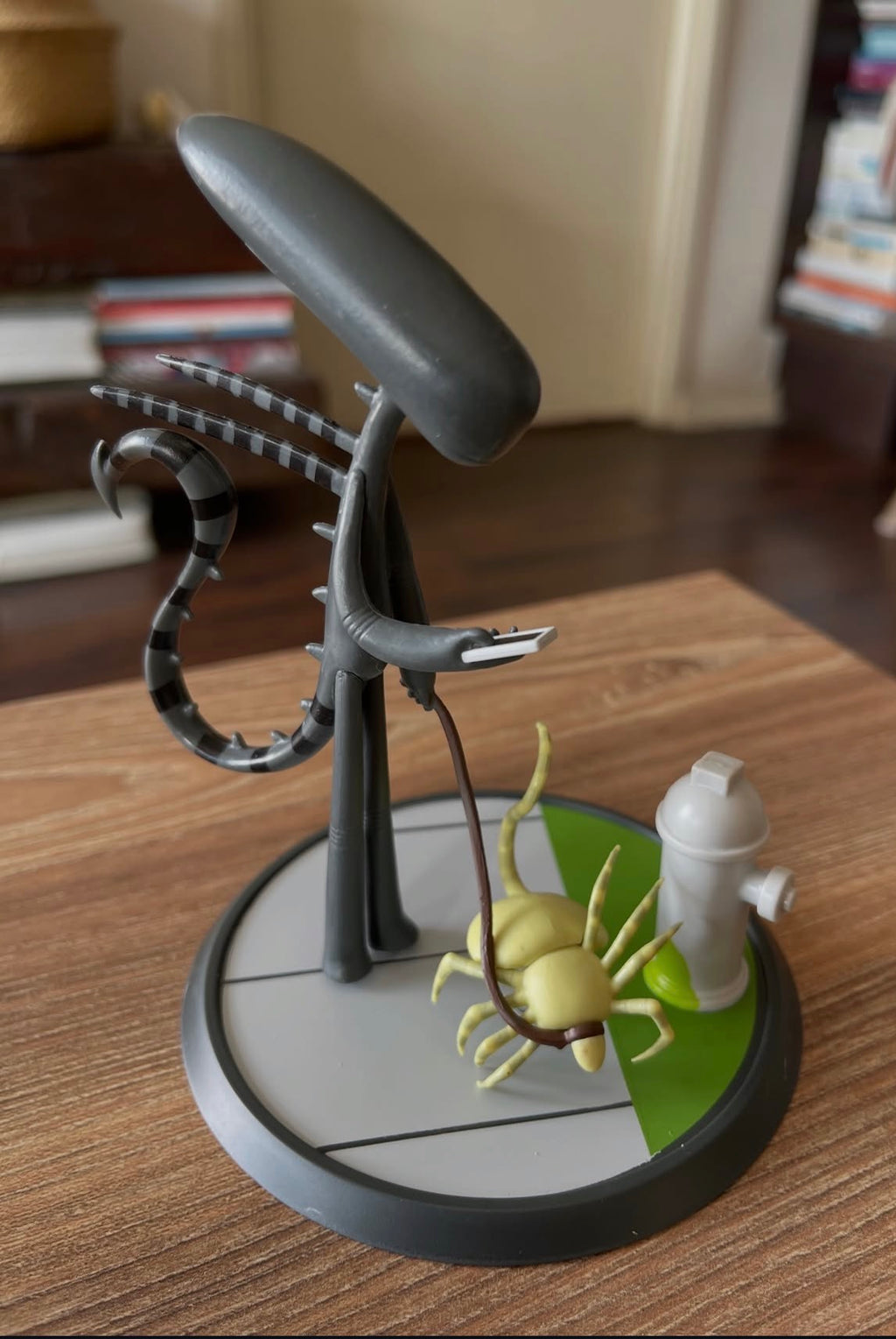 DIORAMA ALÍEN XENOMORPH LOOTCRATE (año 2018)