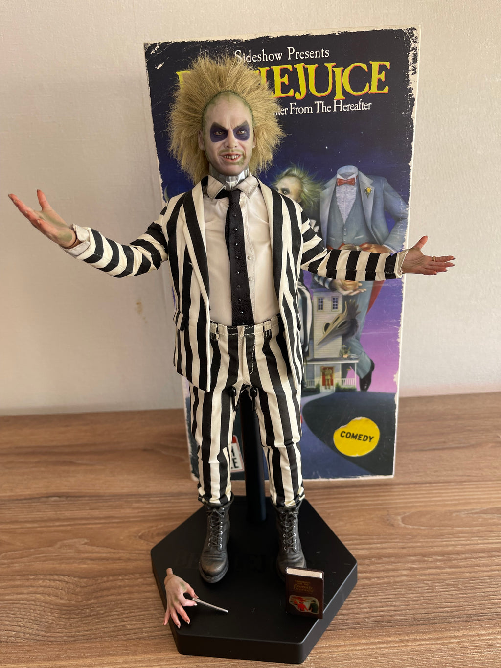 BEETLEJUICE-SIDESHOW ESCALA 1/6 versión PREMIUM