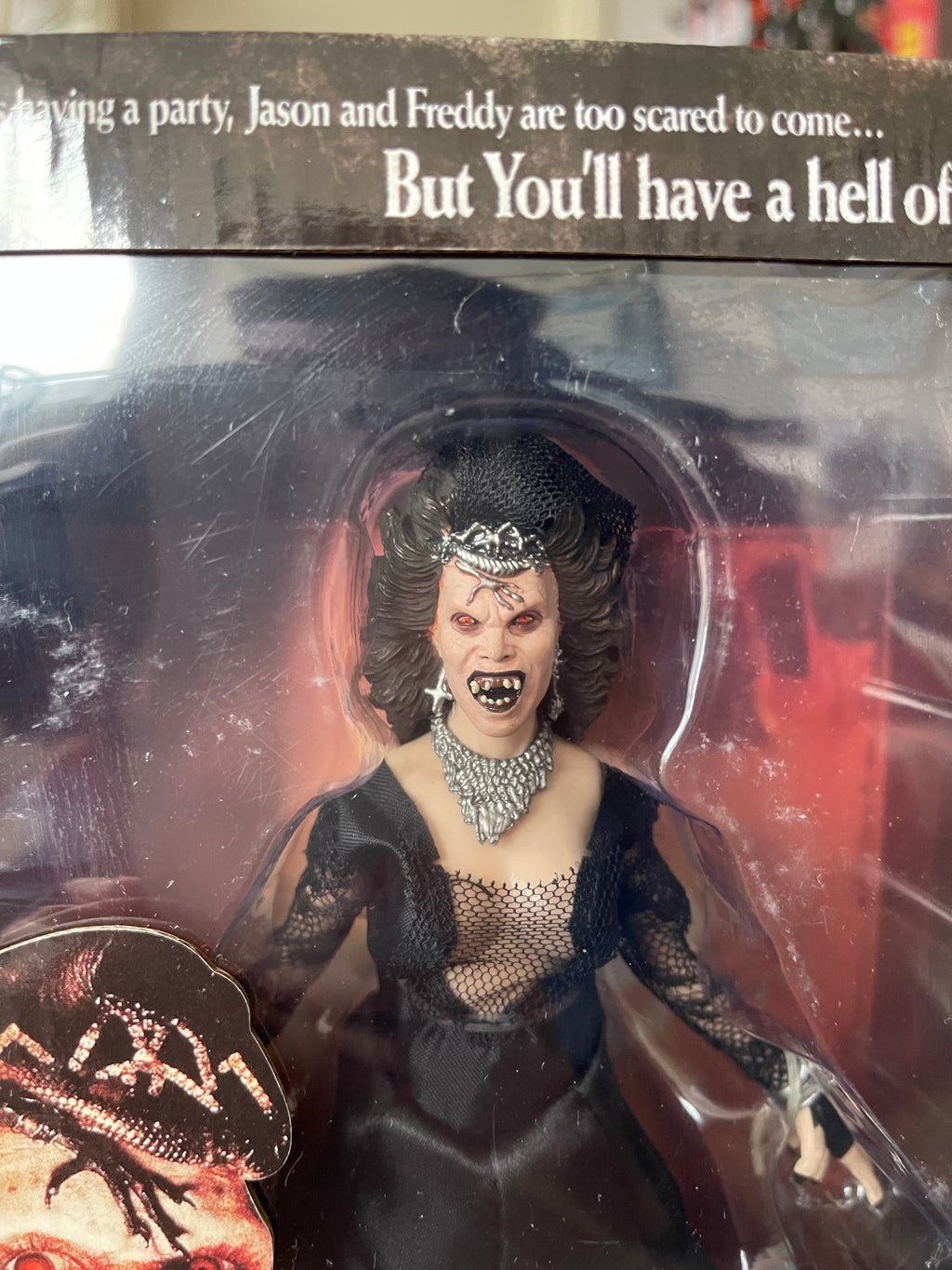 👹🔥 ANGELA – NIGHT OF THE DEMONS 🔥👹 NECA Retro Cloth – Scream Factory Exclusive