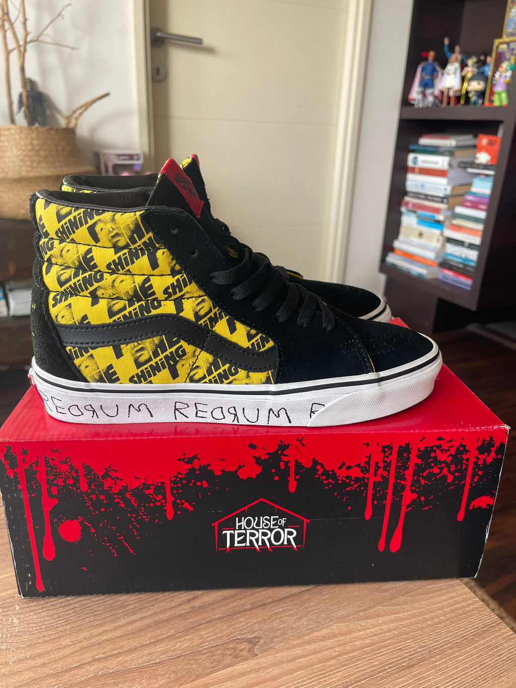 Vans Sk8-Hi edición 2021 the shining de la línea House of Terror 🪓🪓🪓🪓