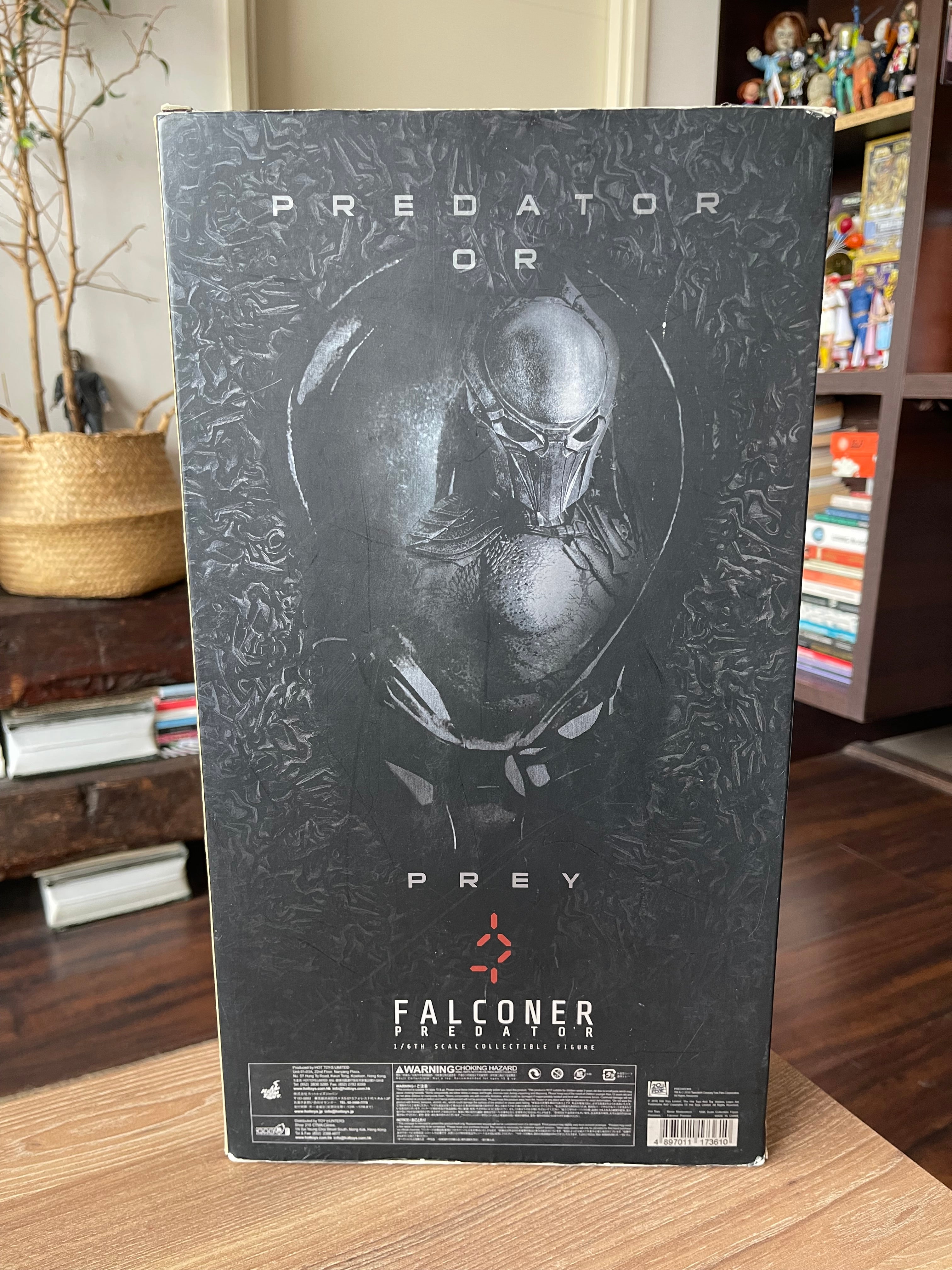 Predator FALCONER MMS137 Hot Toys (Edición 2011)