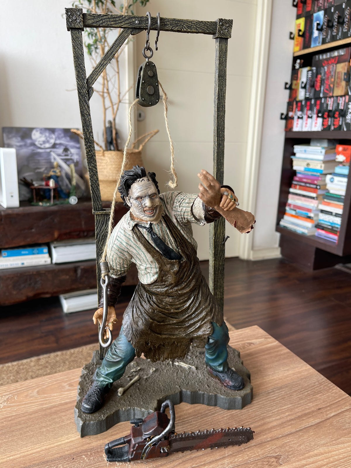 🪚 Leatherface – McFarlane Movie Maniacs Series 6 (escala 1/6)
