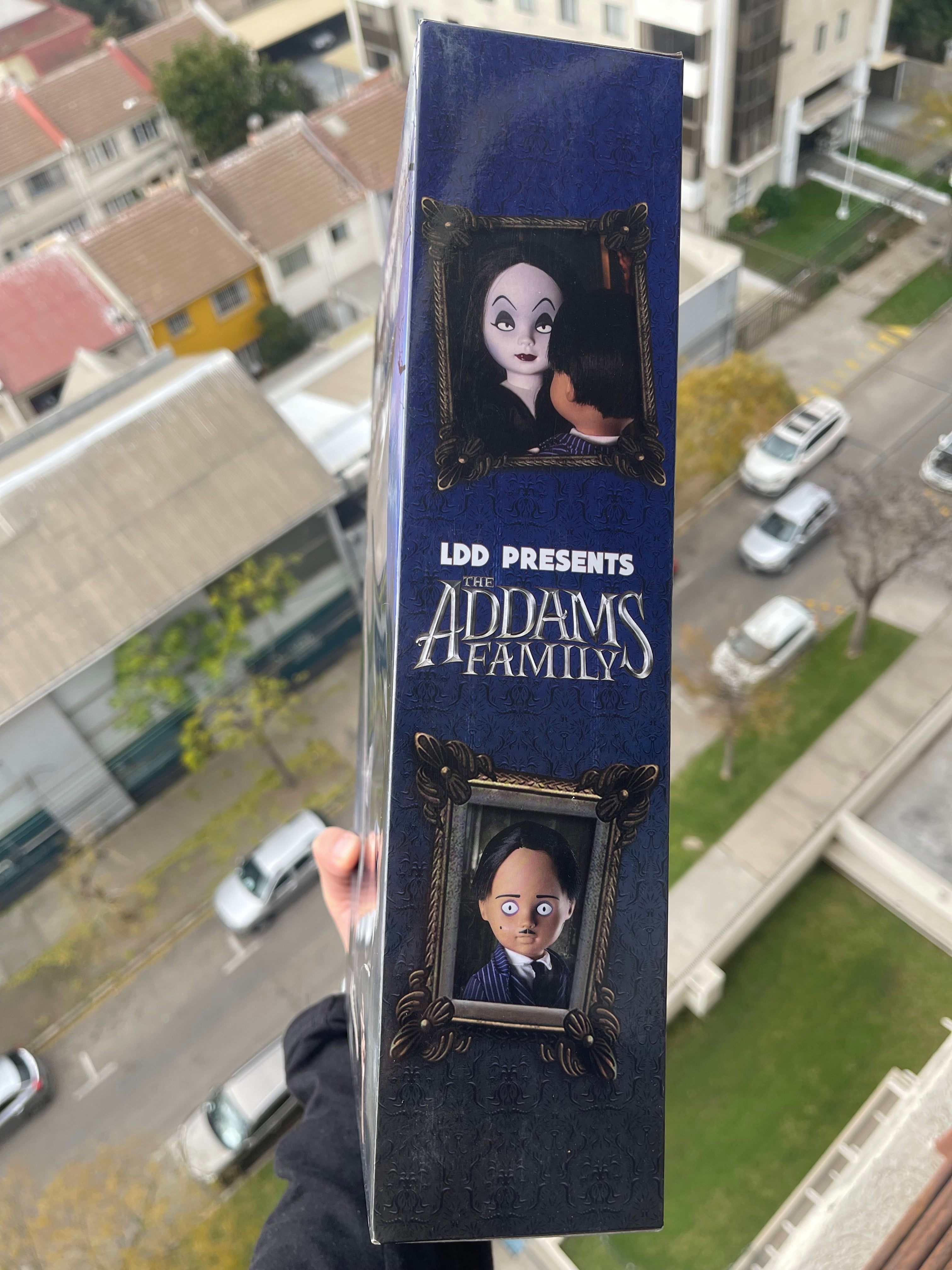 🕷️ Mezco LDD Presents: The Addams Family — Gomez & Morticia