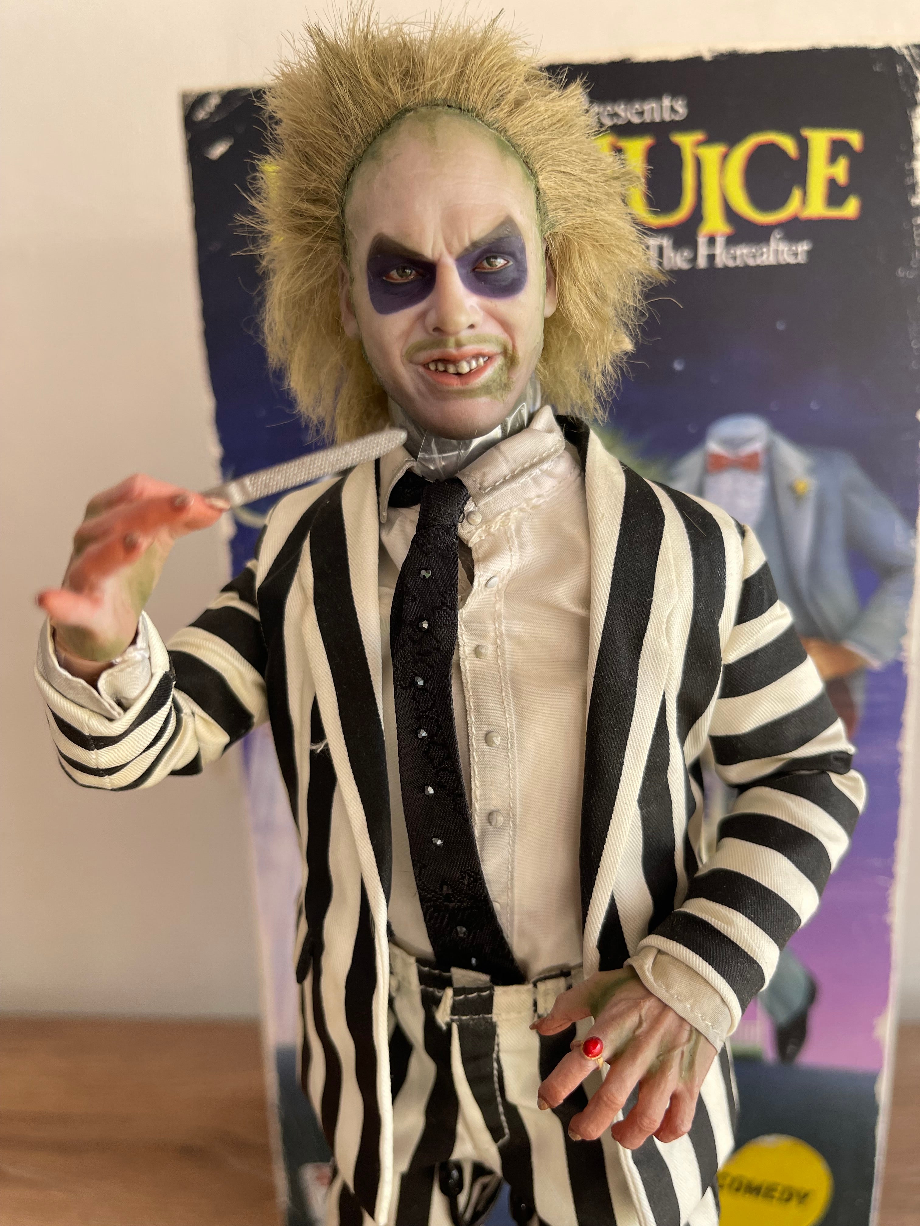 BEETLEJUICE-SIDESHOW ESCALA 1/6 versión PREMIUM