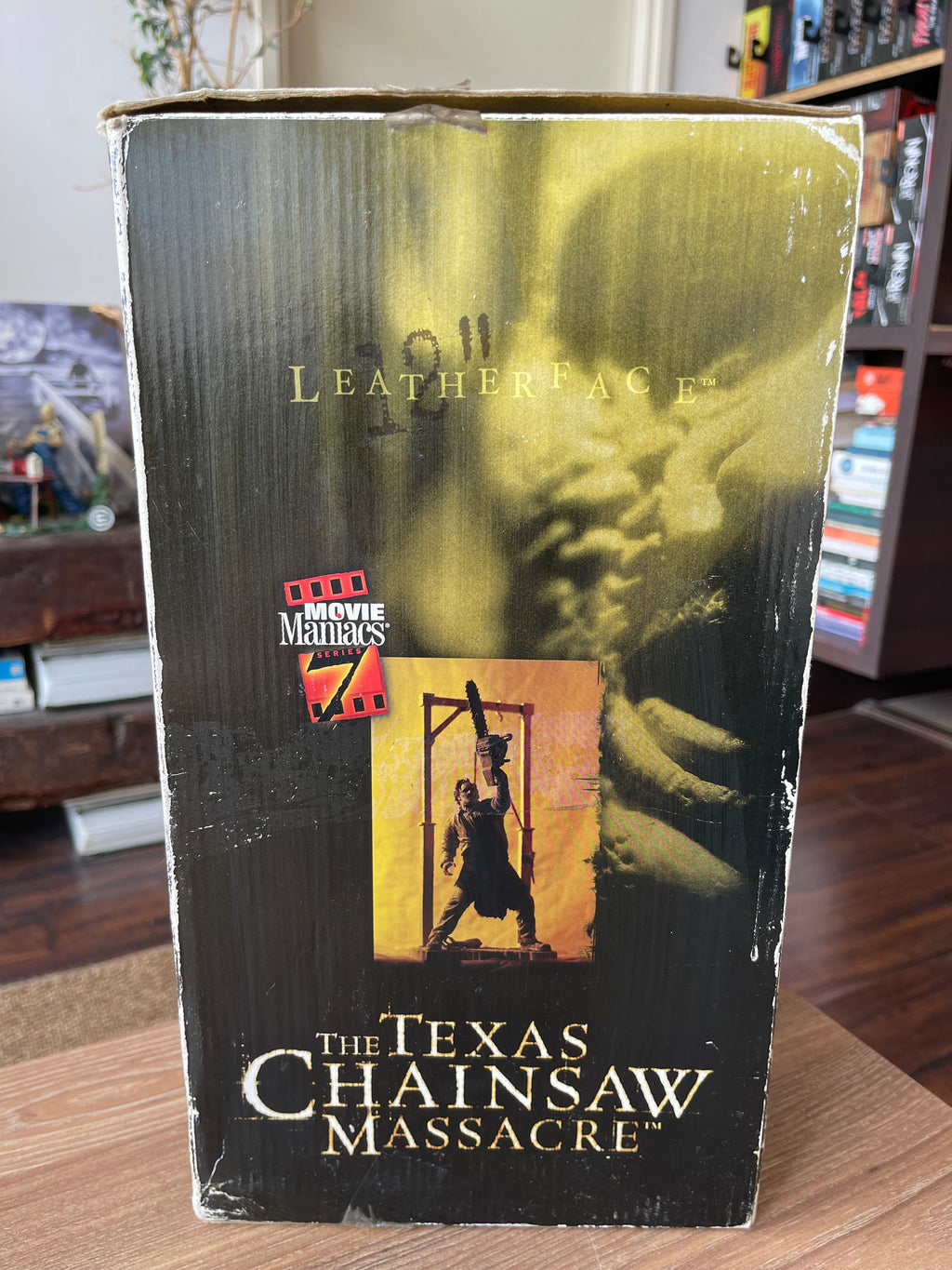 🪚 Leatherface – McFarlane Movie Maniacs Series 6 (escala 1/6)