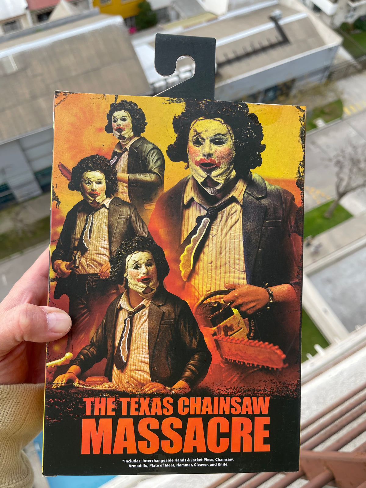 🔪 NECA ULTIMATE LEATHERFACE – PRETTY WOMAN 👗🩸