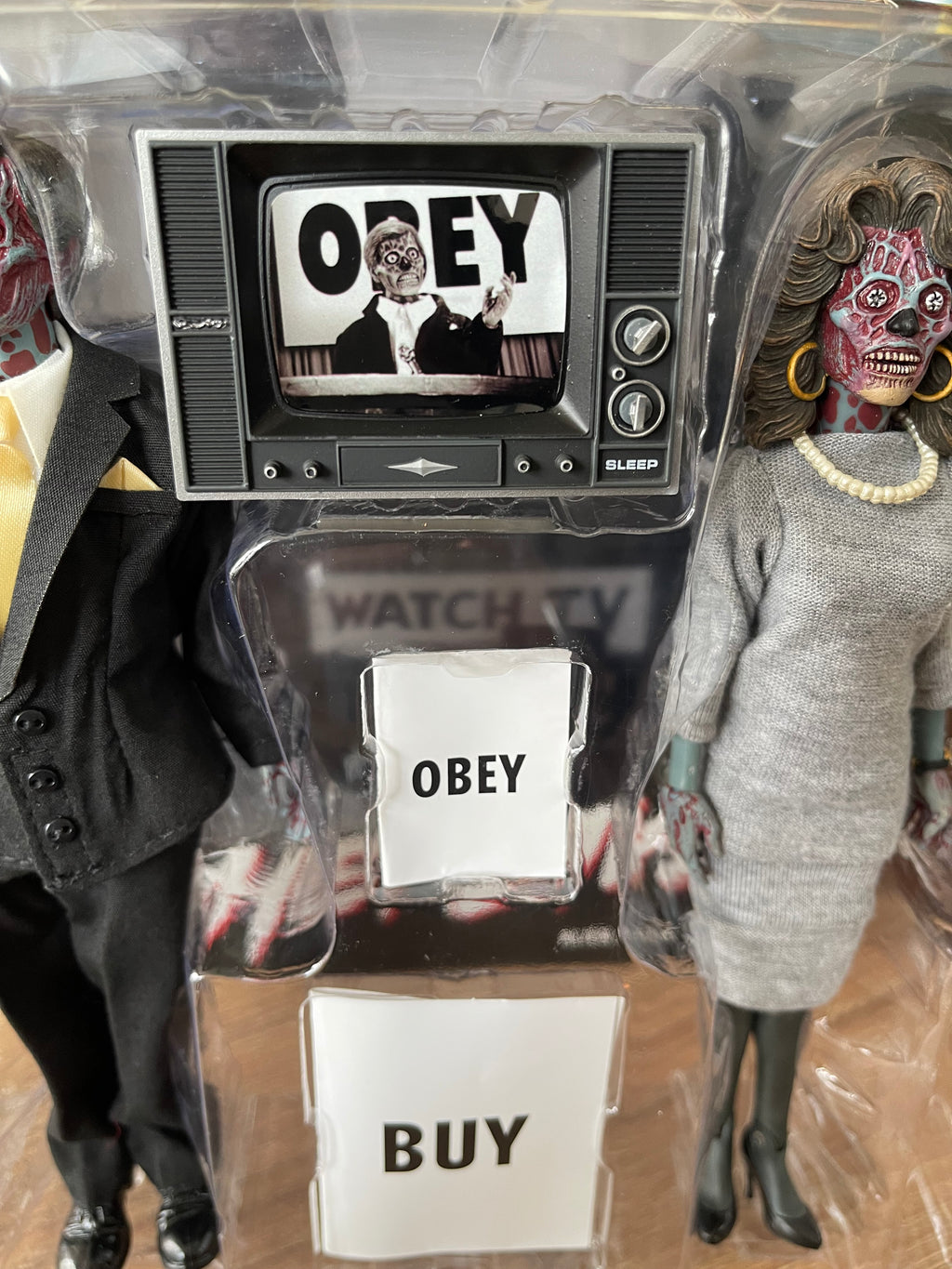 👽🚀 NECA RETRO CLOTH – ALIENS 2-PACK 🚀👽💥 “Game over, man!” 💥