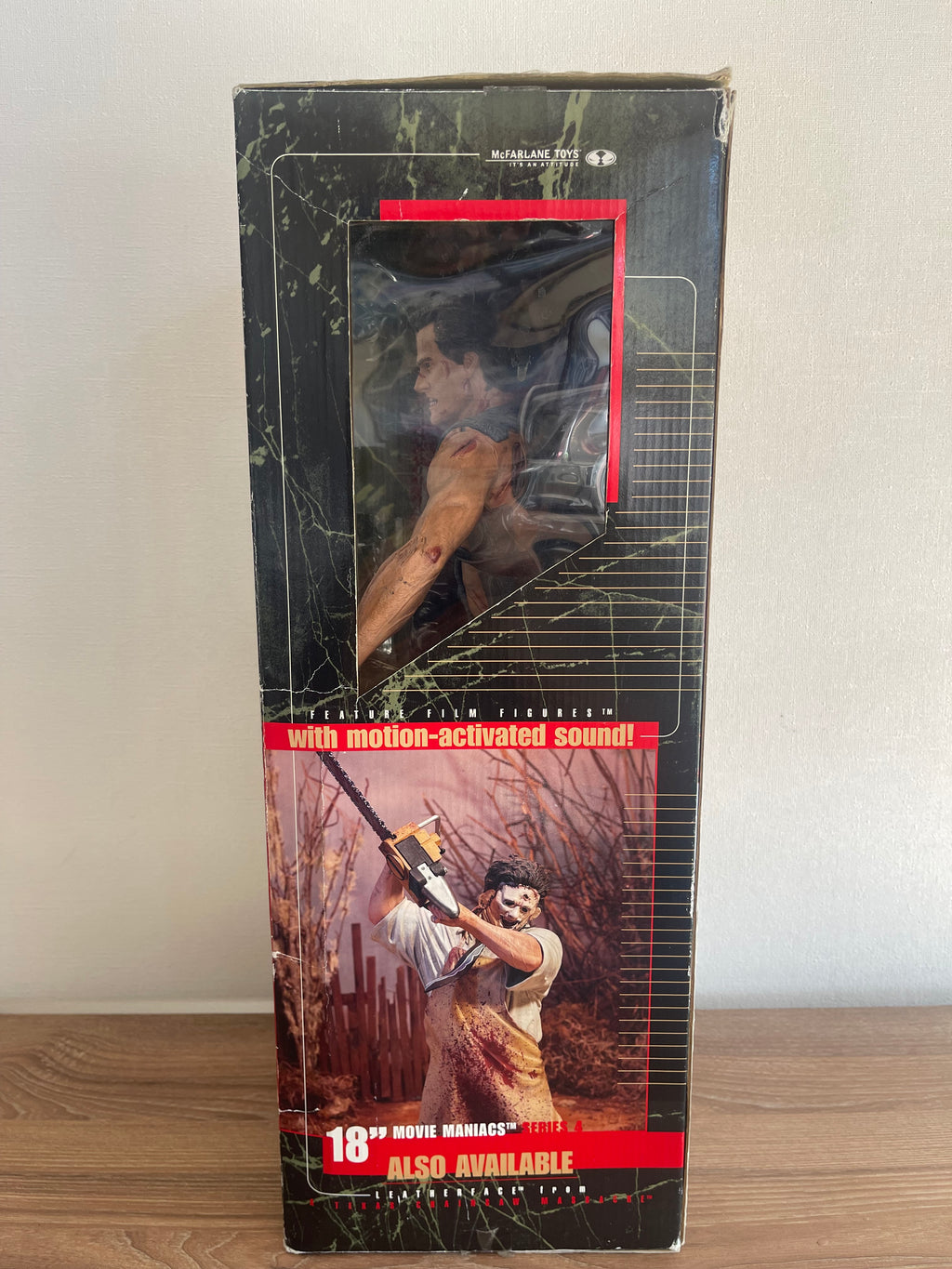 ASH THE ARMY OF DARKNESS MOVIE MANIACS SERIES 4 ESCALA 1/4 18” PULGADAS CON SONIDO Y SENSOR DE SONIDO AÑO 2001
