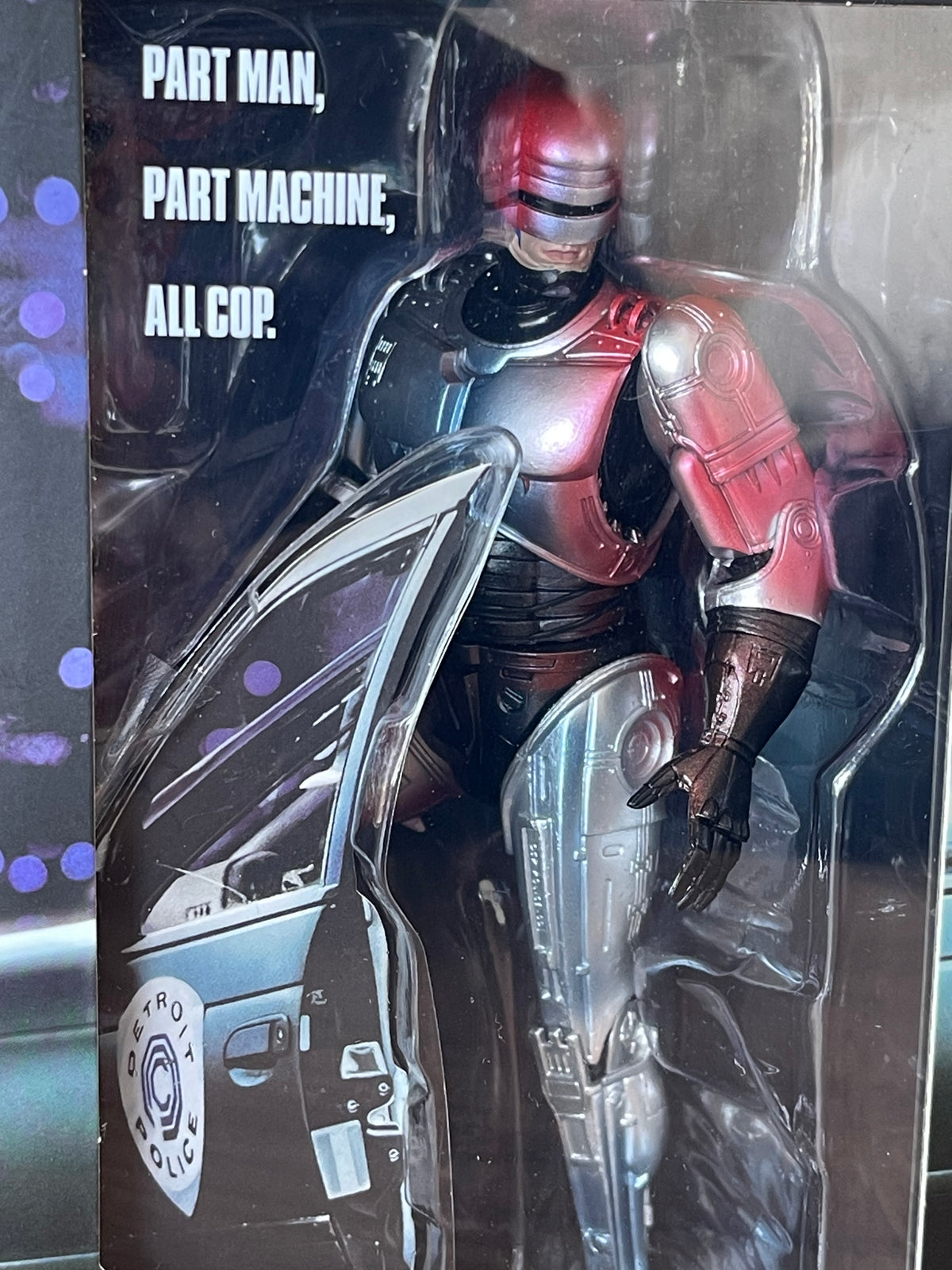 ROBOCOP ULTIMATE de NECA: PARTE HOMBRE, PARTE MÁQUINA, 100% POLICÍA!