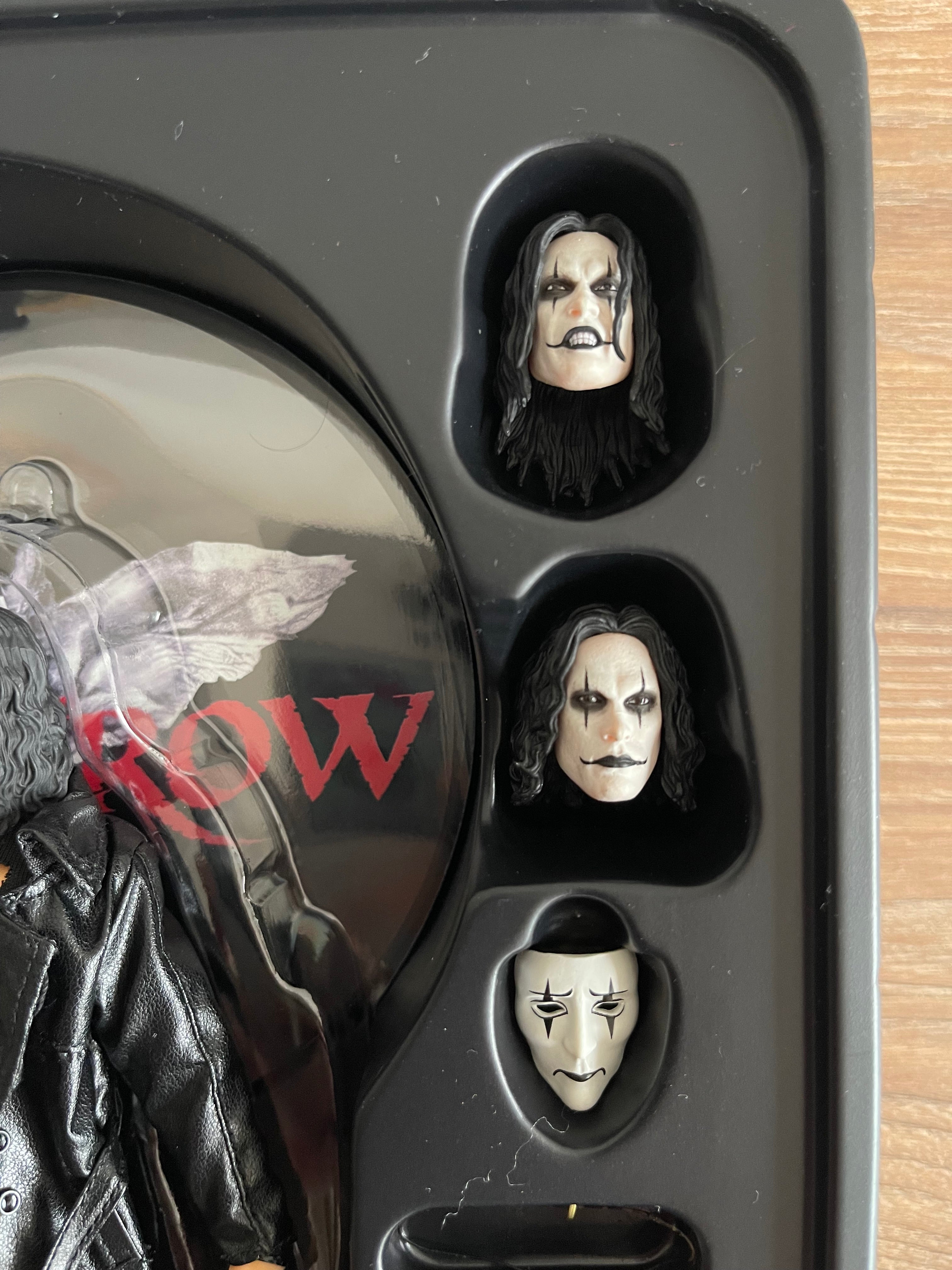 Mezco One:12 Collective-The Crow( Eric Draven)