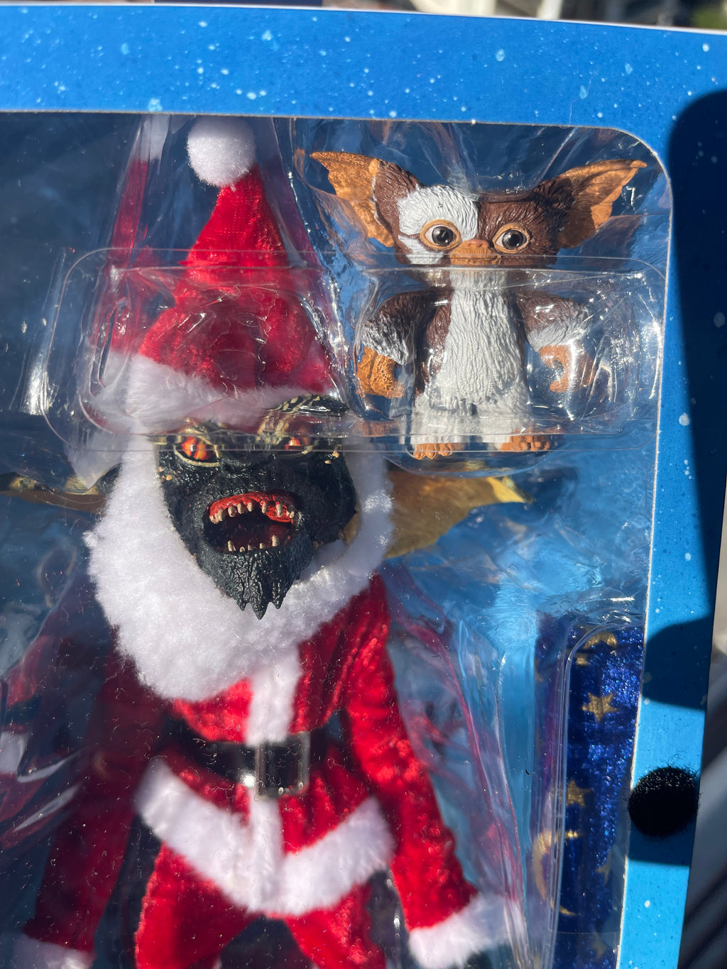 🎄 GREMLINS – SANTA STRIPE: ¡LA NAVIDAD NUNCA FUE TAN MONSTRUOSA! 😈🎁