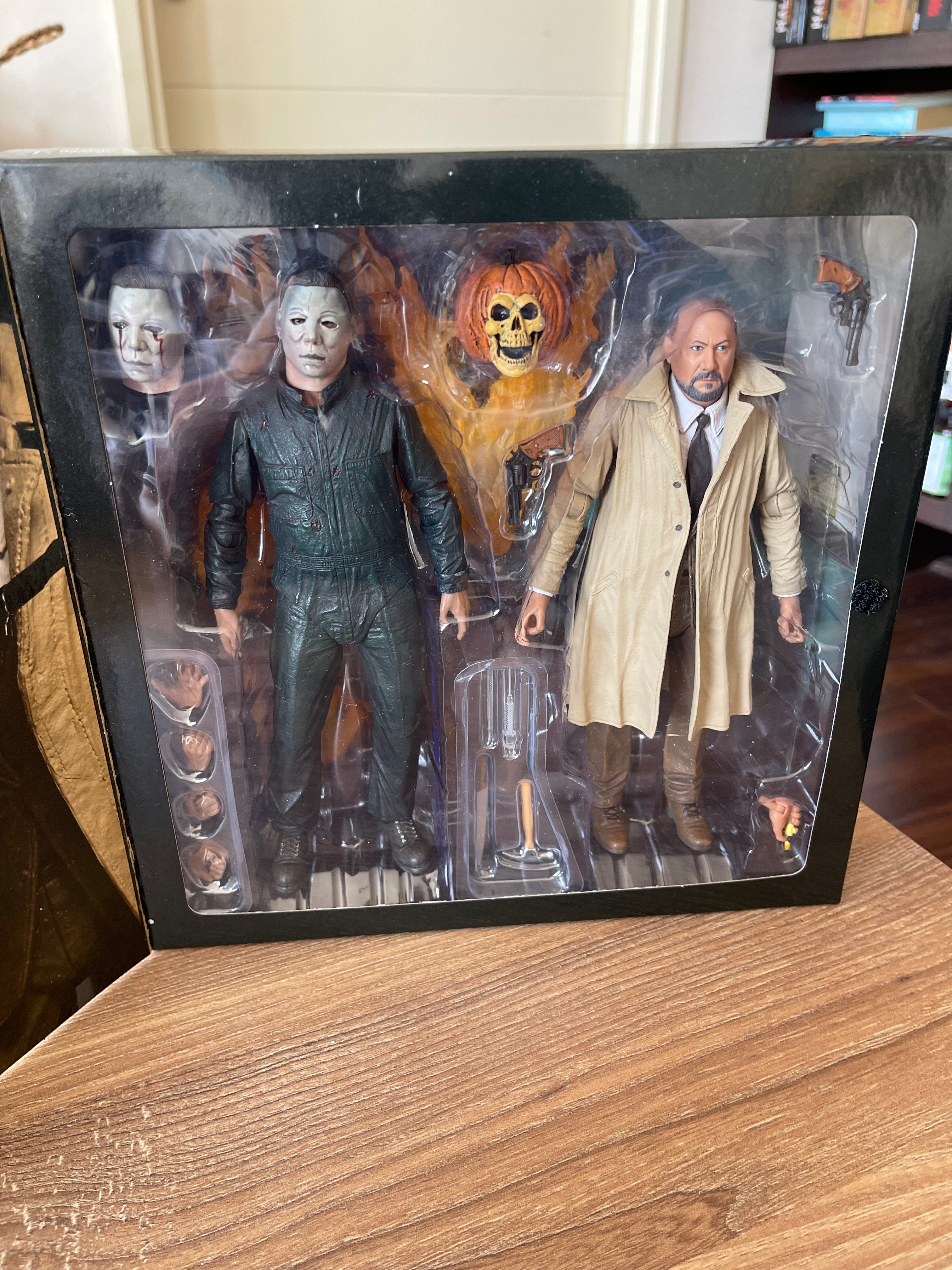 Pack Michael Myers & Dr Loomis Neca Ultimate 40th