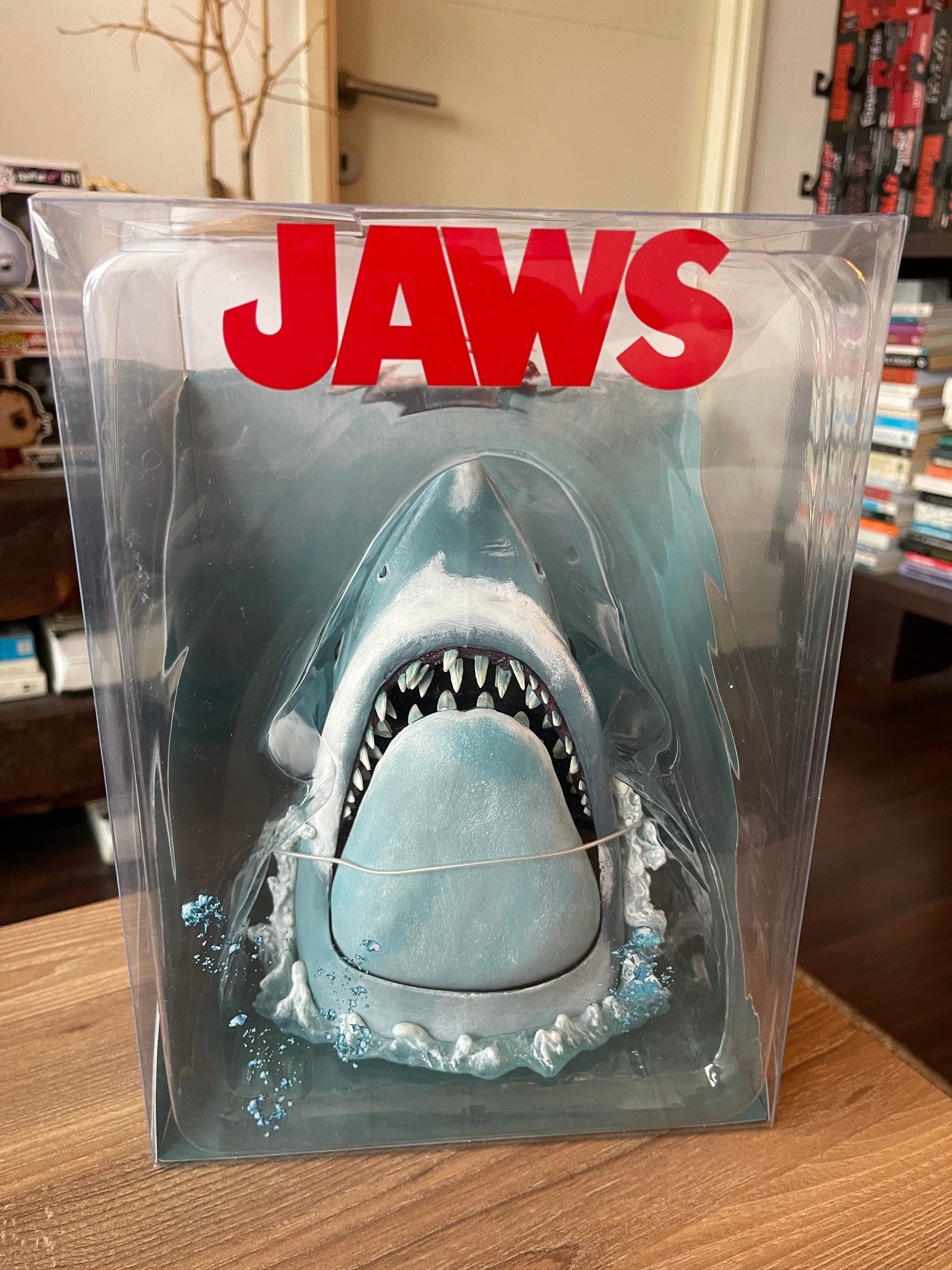 diorama NECA Jaws 50.º Aniversario Poster Series Display Piece