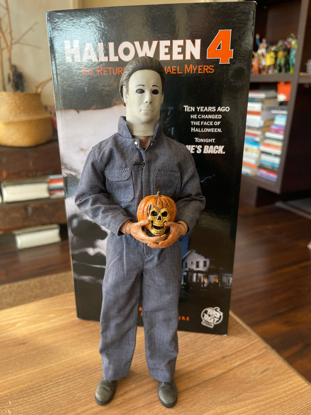 Halloween 4 The Return of Michael Myers (escala 1/6) Trick or Treat Studios