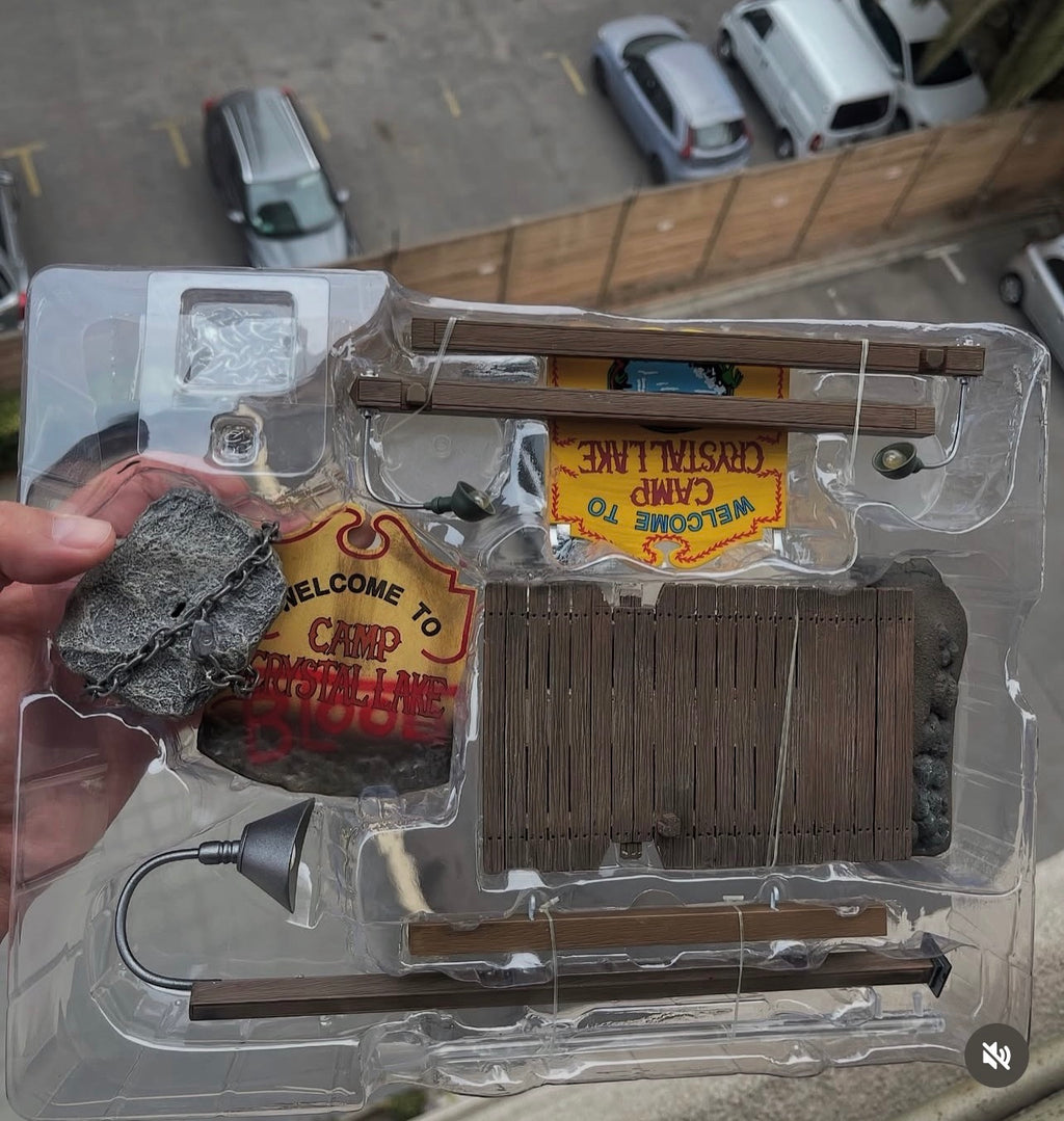 Diorama Neca Camp Crystal Lake