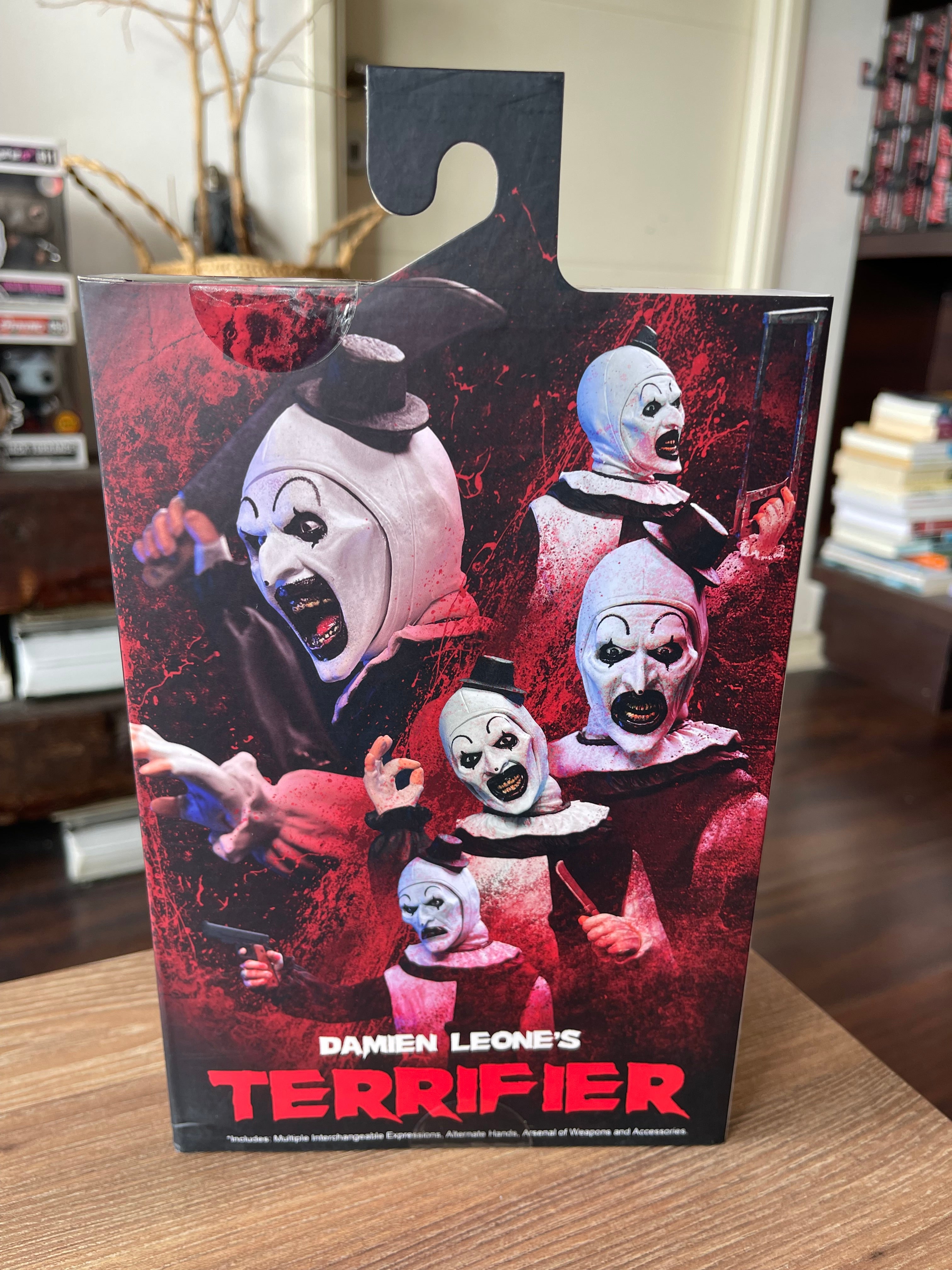Figura Ultimate Art the Clown – NECA (Terrifier)